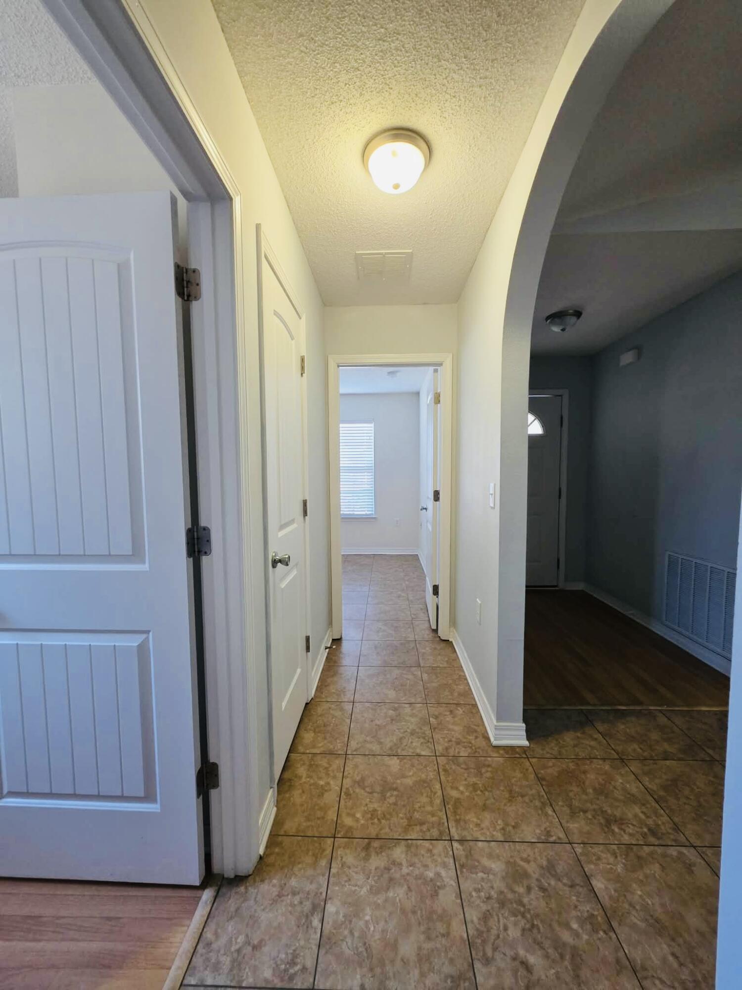 NAVARRE S/D 2ND ADDN - Residential