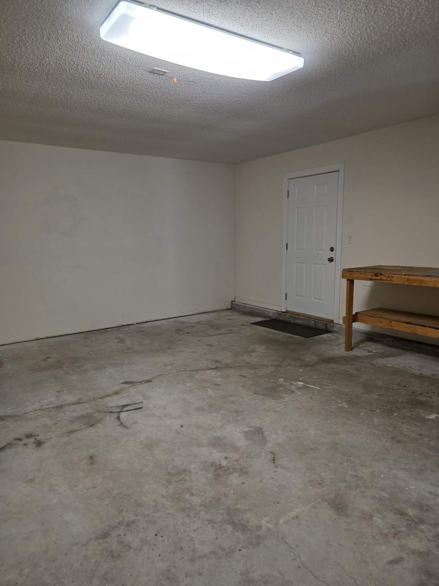 NAVARRE S/D 2ND ADDN - Residential