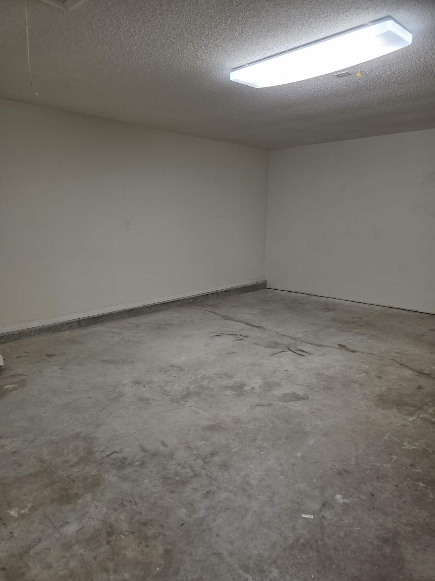 NAVARRE S/D 2ND ADDN - Residential