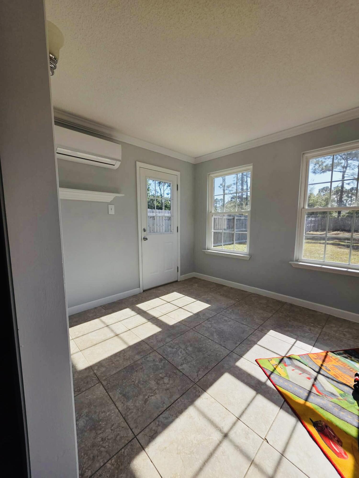 NAVARRE S/D 2ND ADDN - Residential