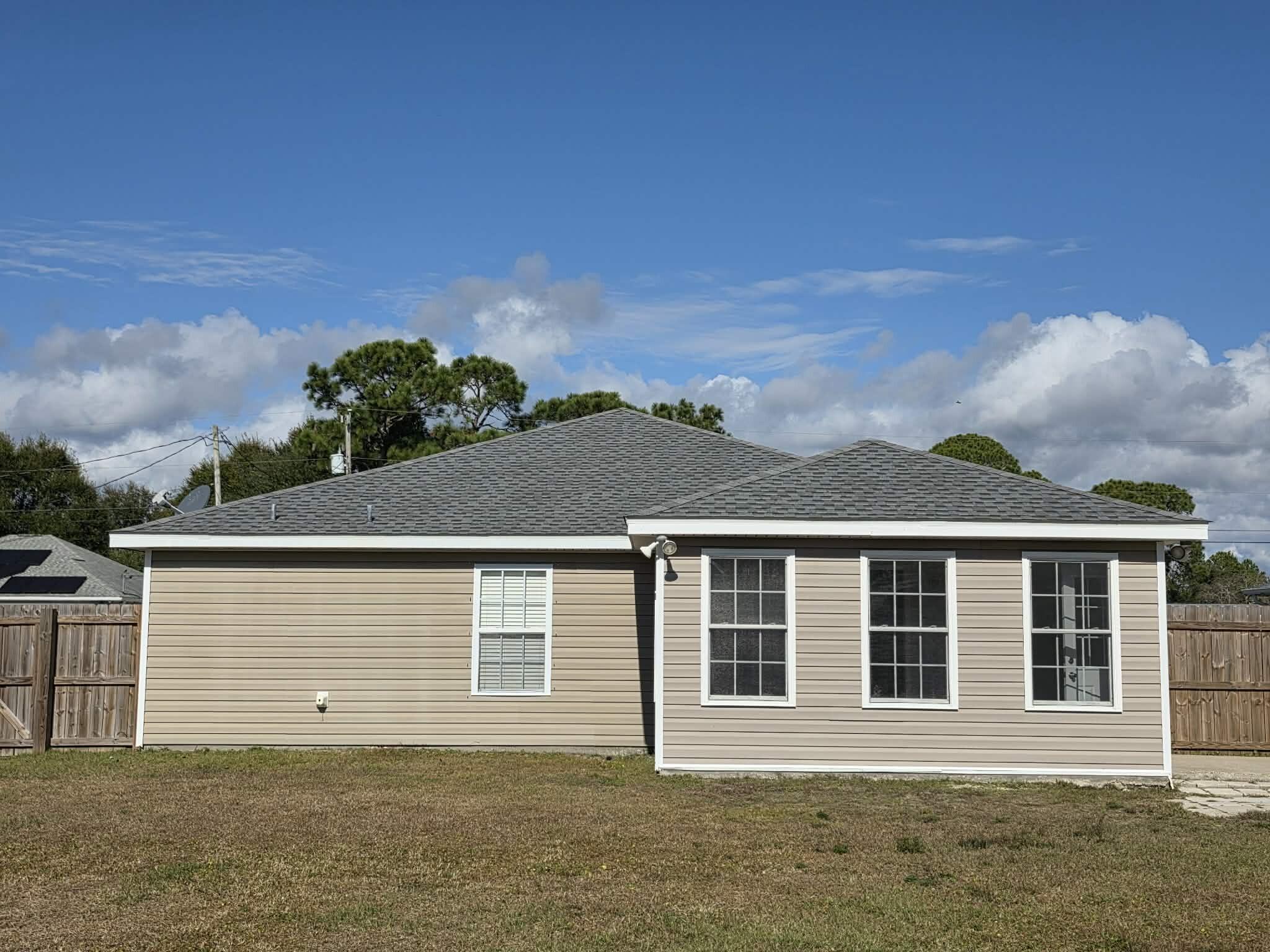 NAVARRE S/D 2ND ADDN - Residential