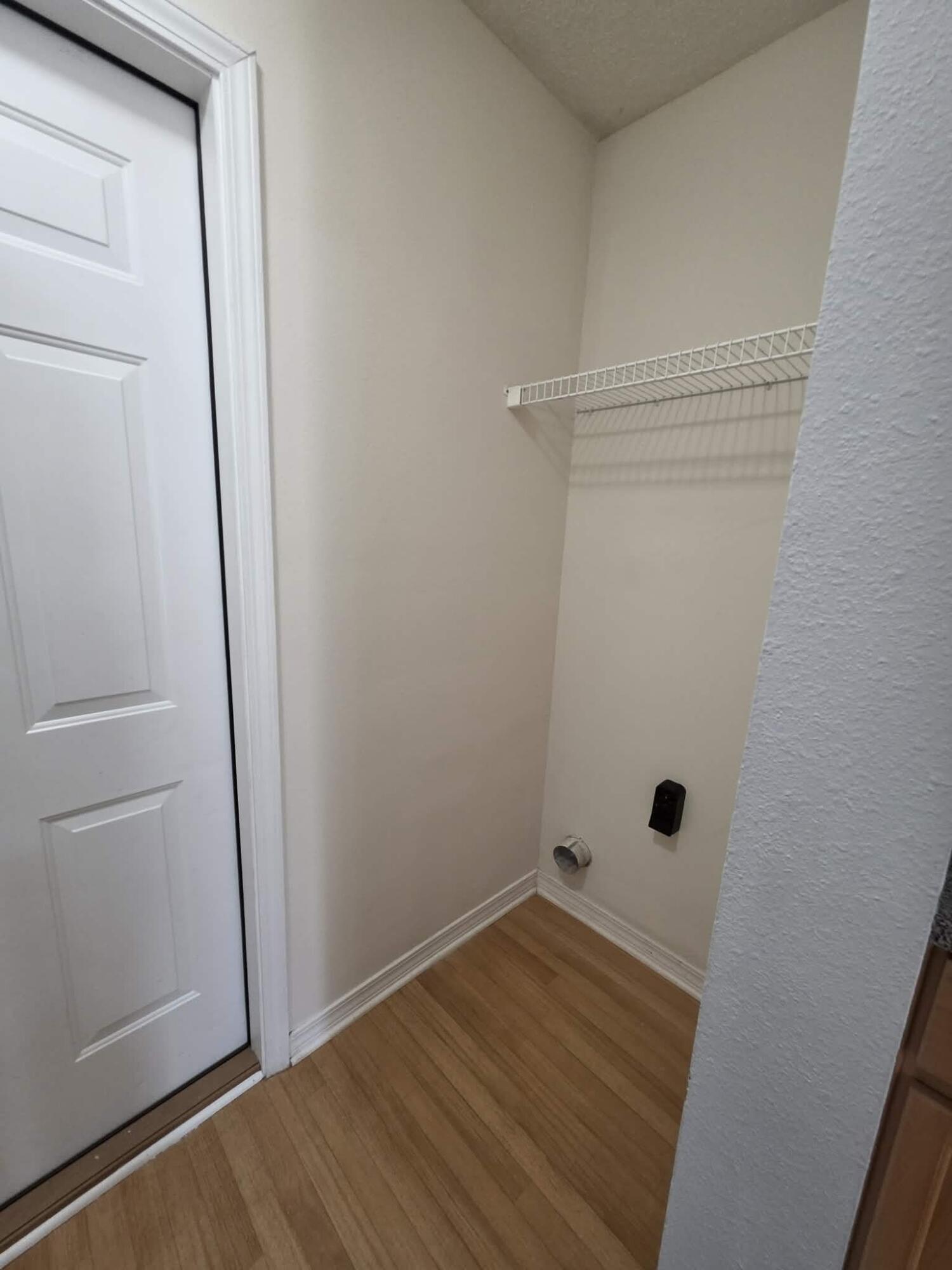 NAVARRE S/D 2ND ADDN - Residential