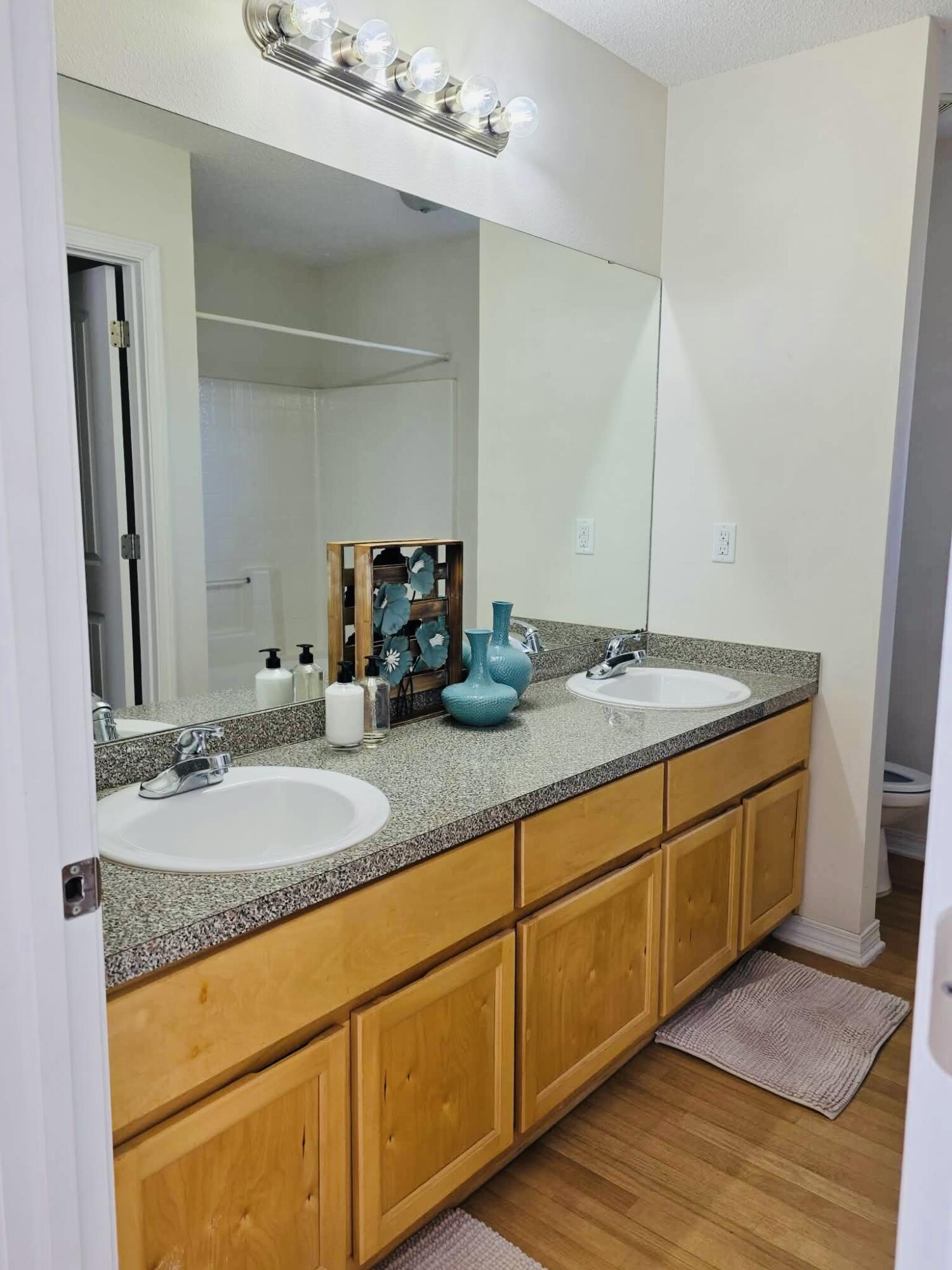 NAVARRE S/D 2ND ADDN - Residential