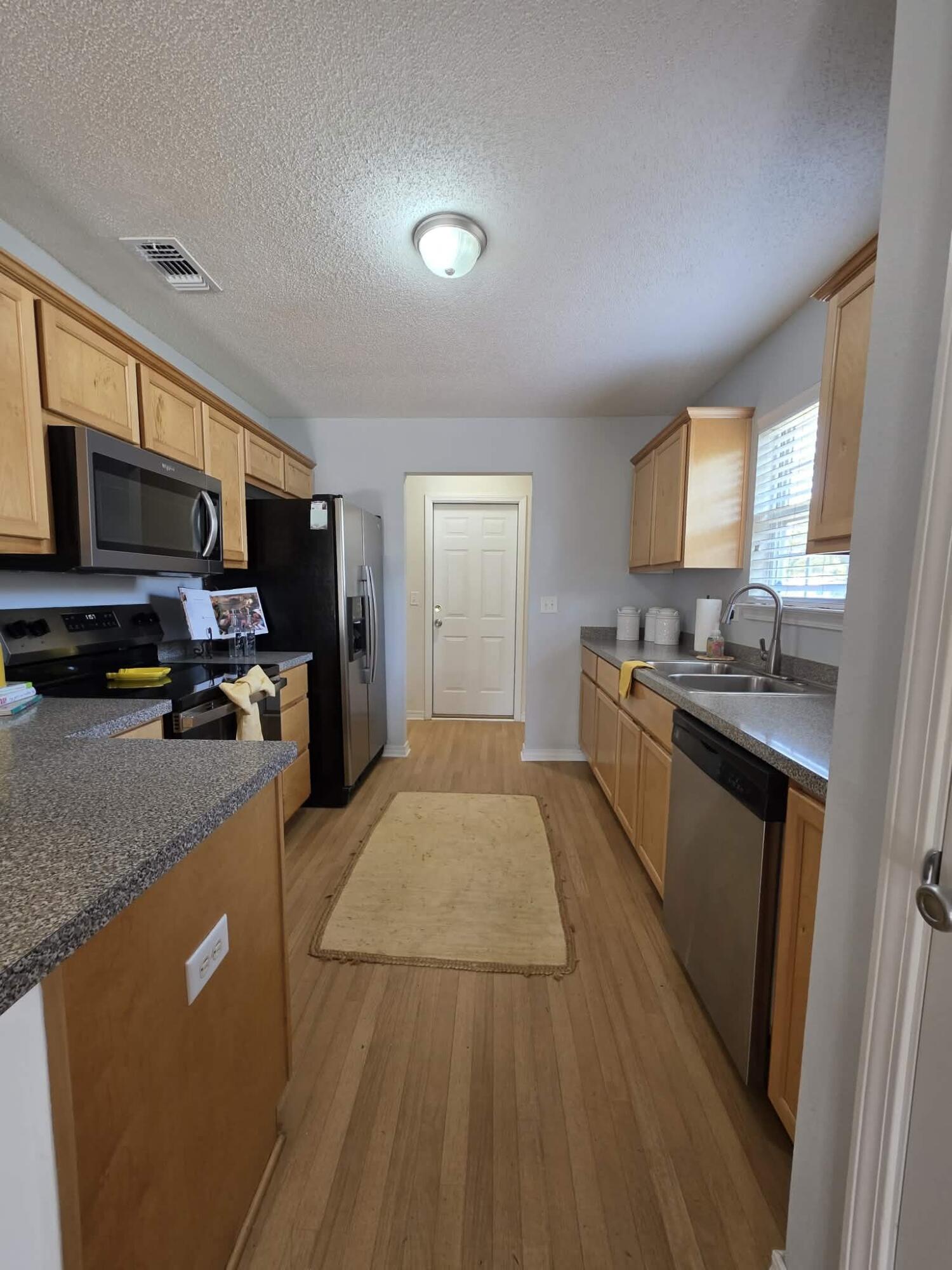 NAVARRE S/D 2ND ADDN - Residential