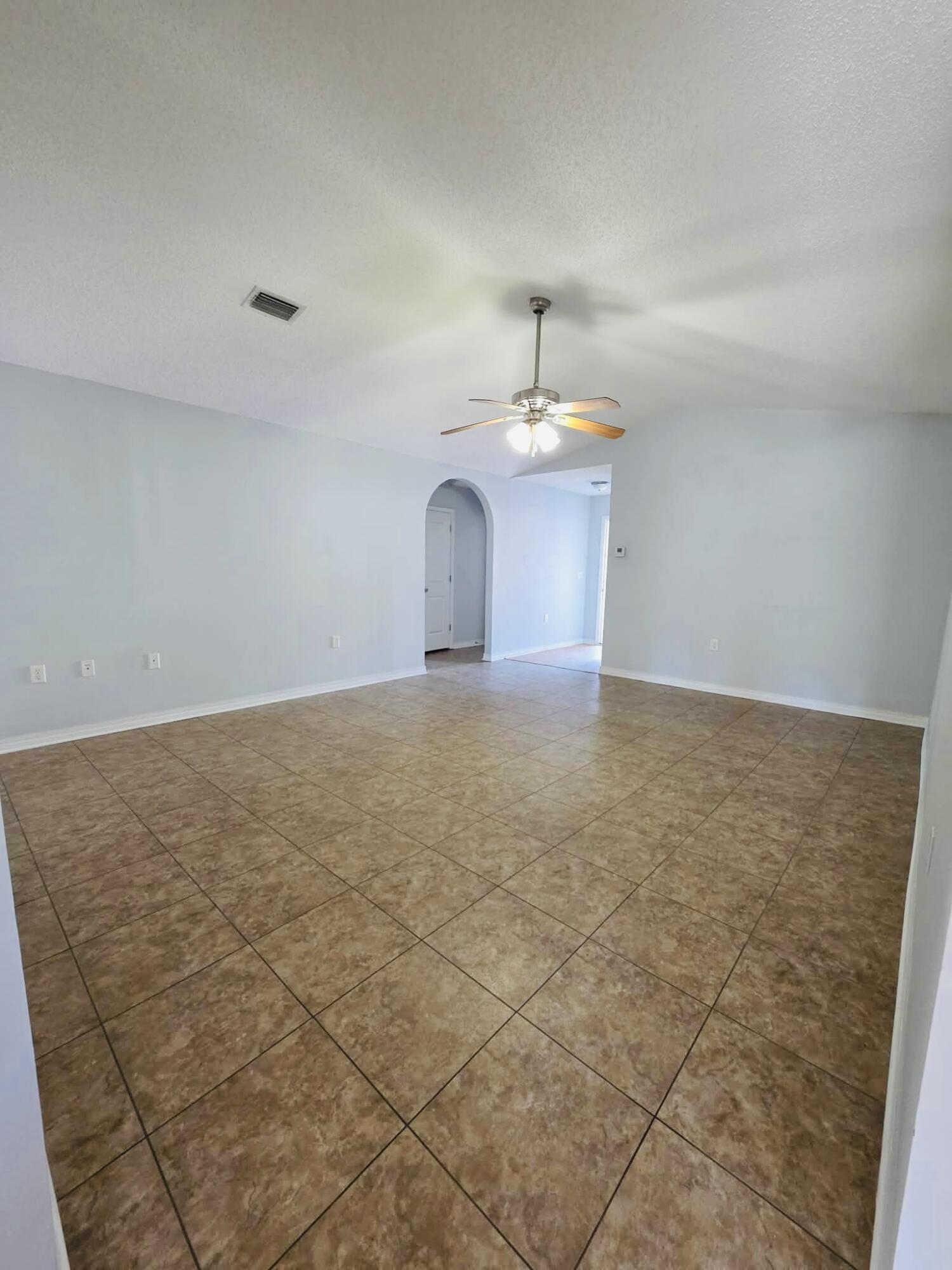 NAVARRE S/D 2ND ADDN - Residential