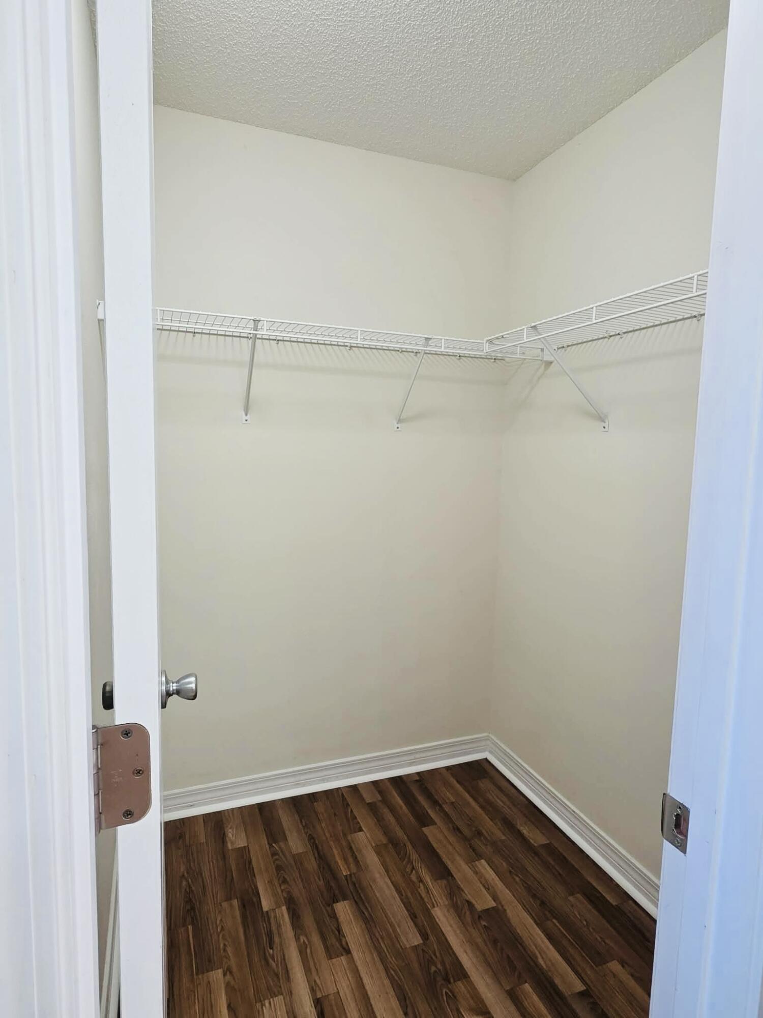 NAVARRE S/D 2ND ADDN - Residential