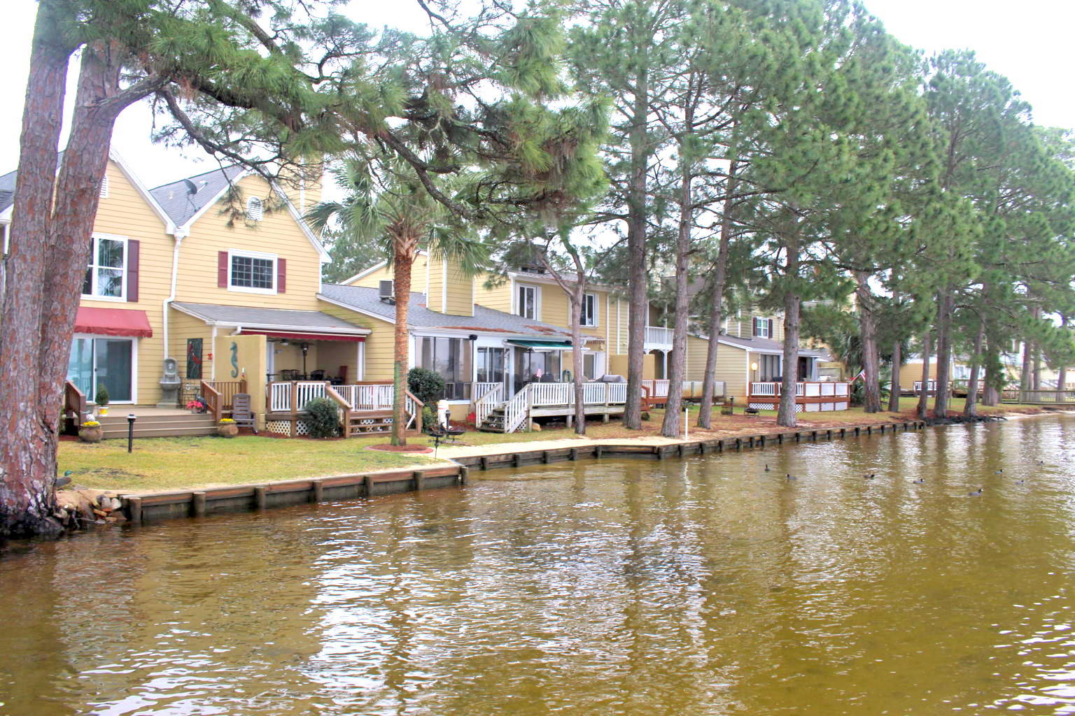 GARNIERS CAY T/H - Residential