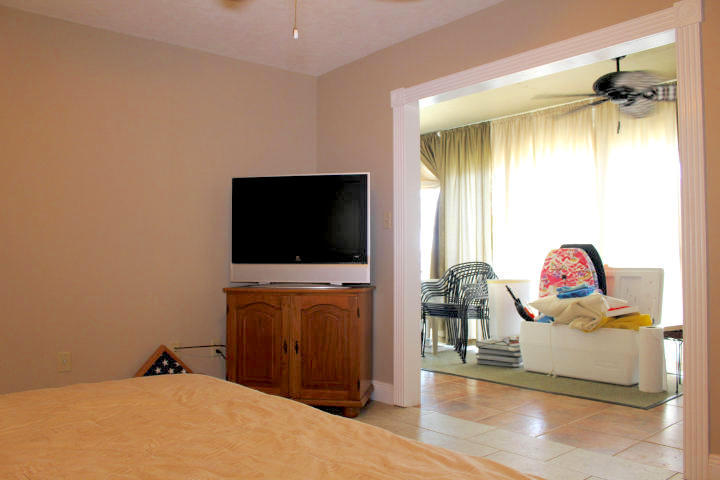 GARNIERS CAY T/H - Residential