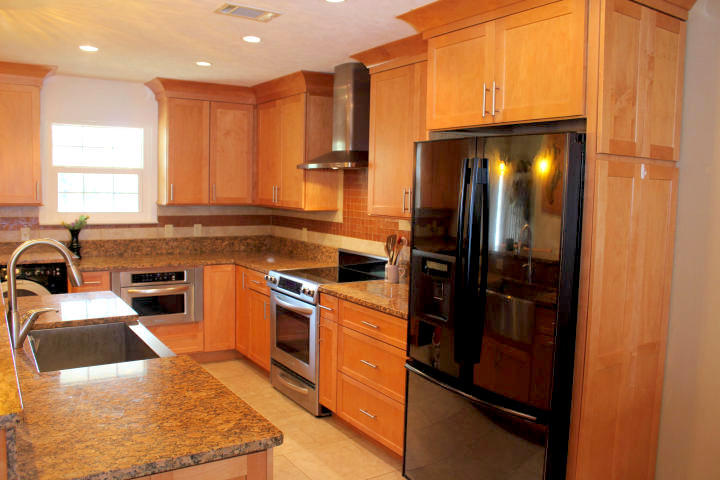 GARNIERS CAY T/H - Residential