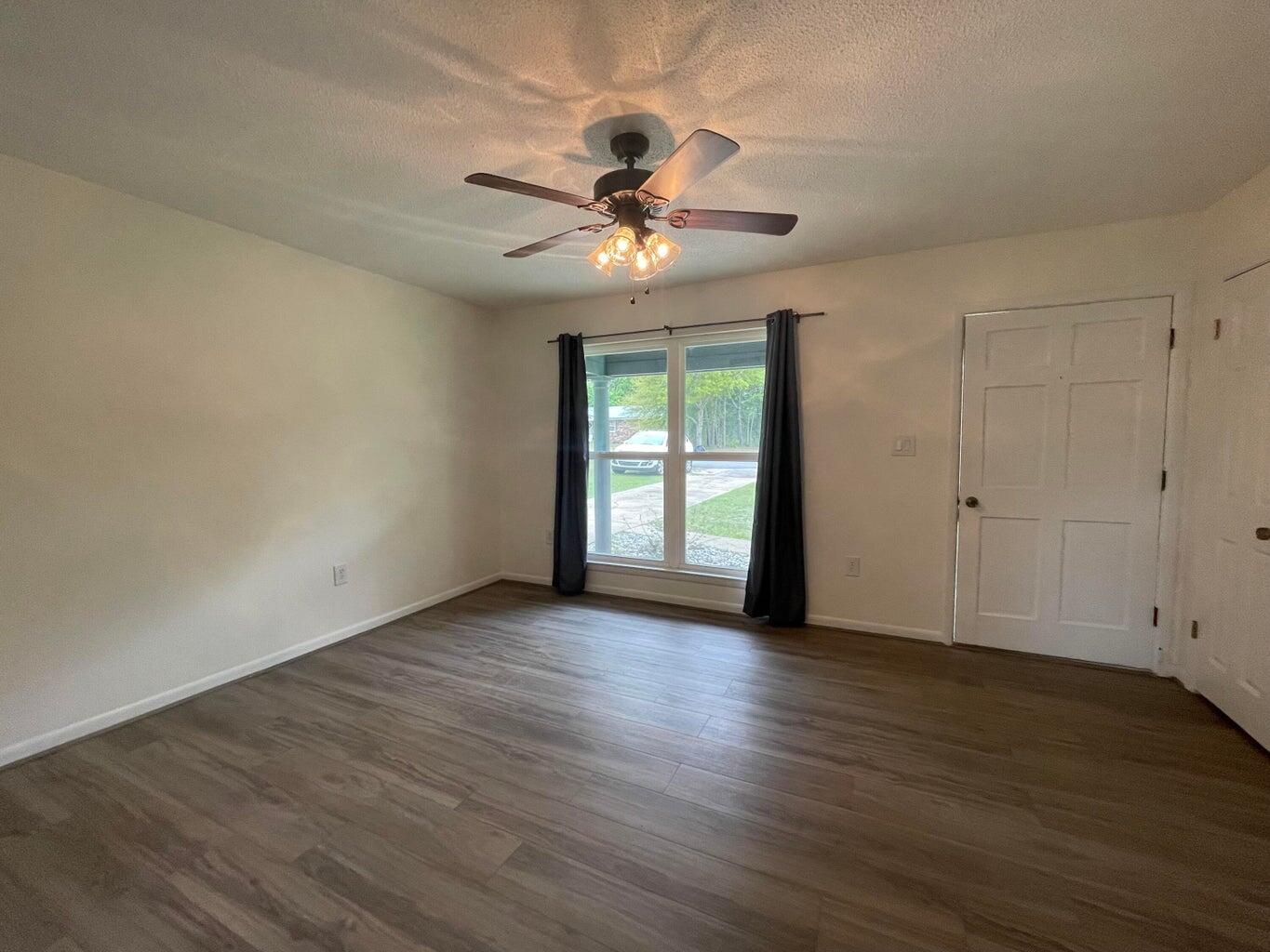 ADAMS POWELL EAST - Residential Lease