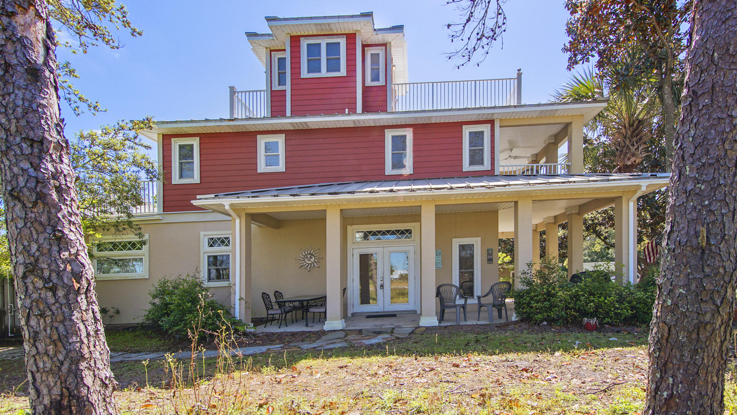 EL CENTRO BEACH - Residential