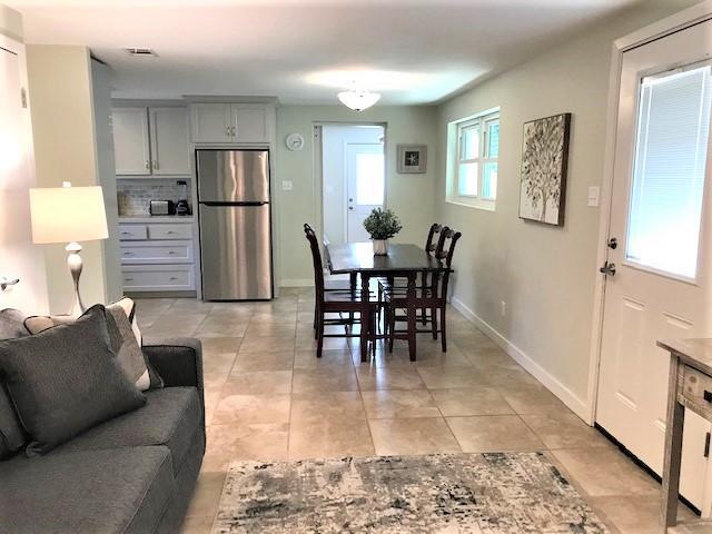 BEACH HIGHLANDS - Residential Lease