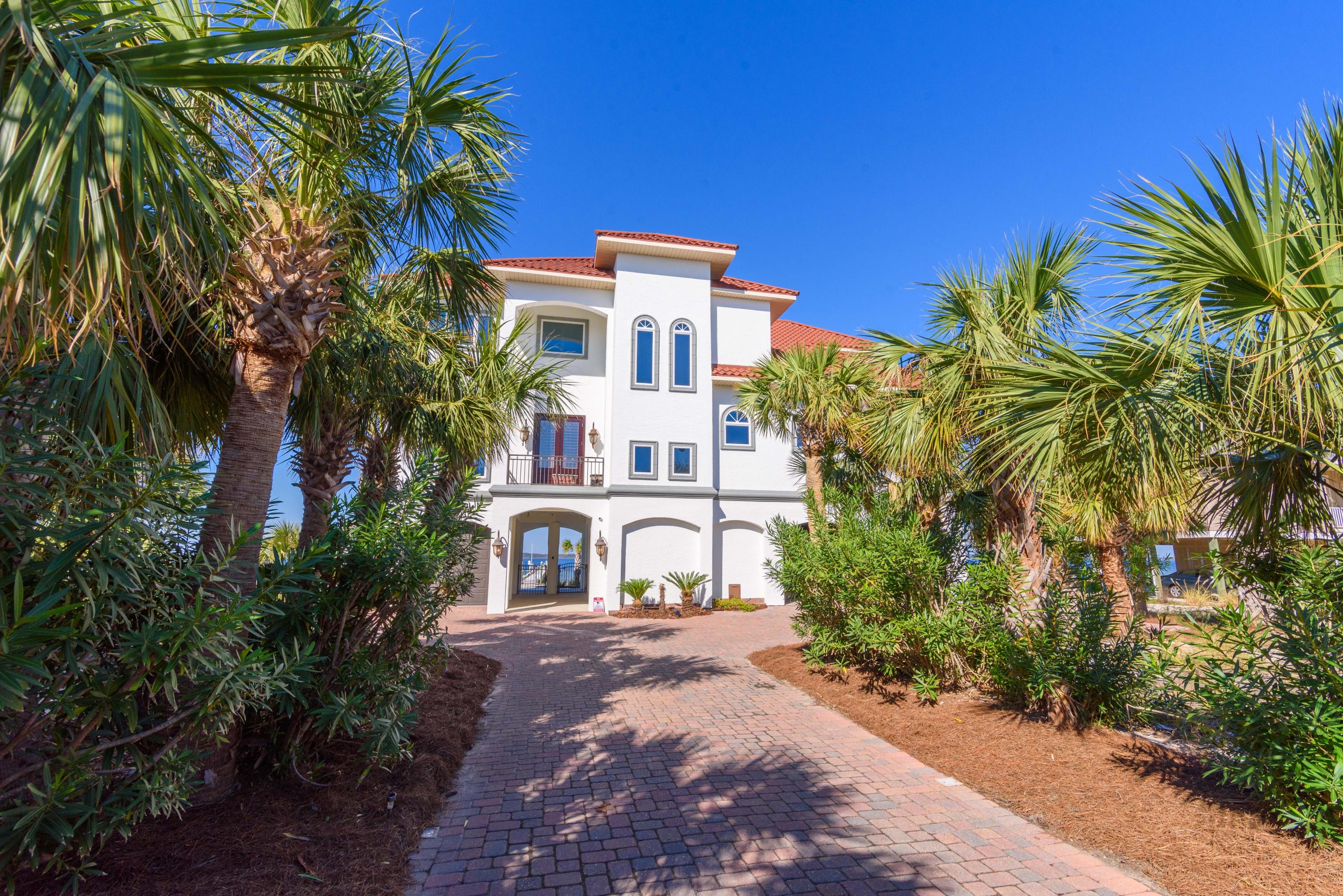 VILLA PRIMERA - Residential