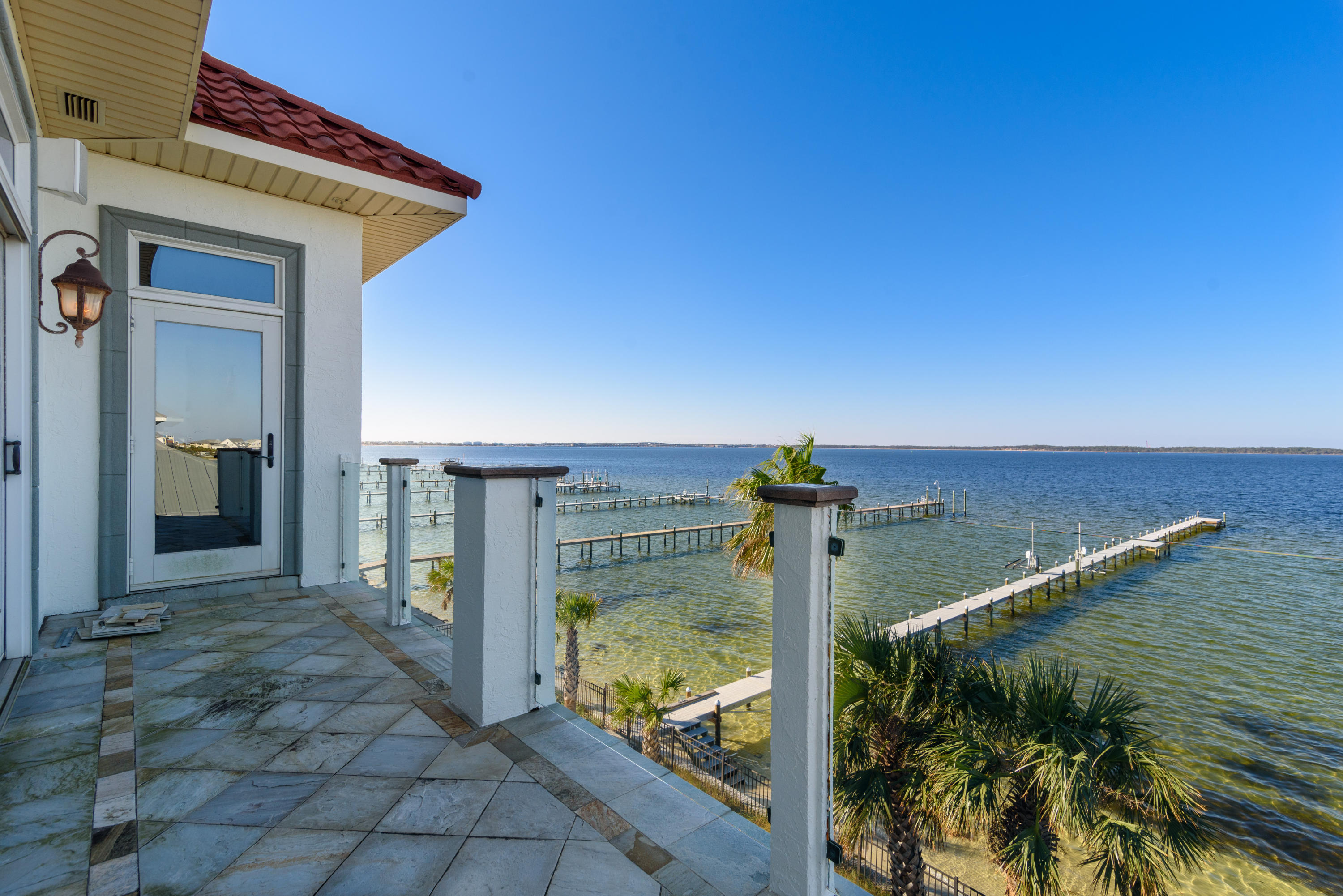 VILLA PRIMERA - Residential