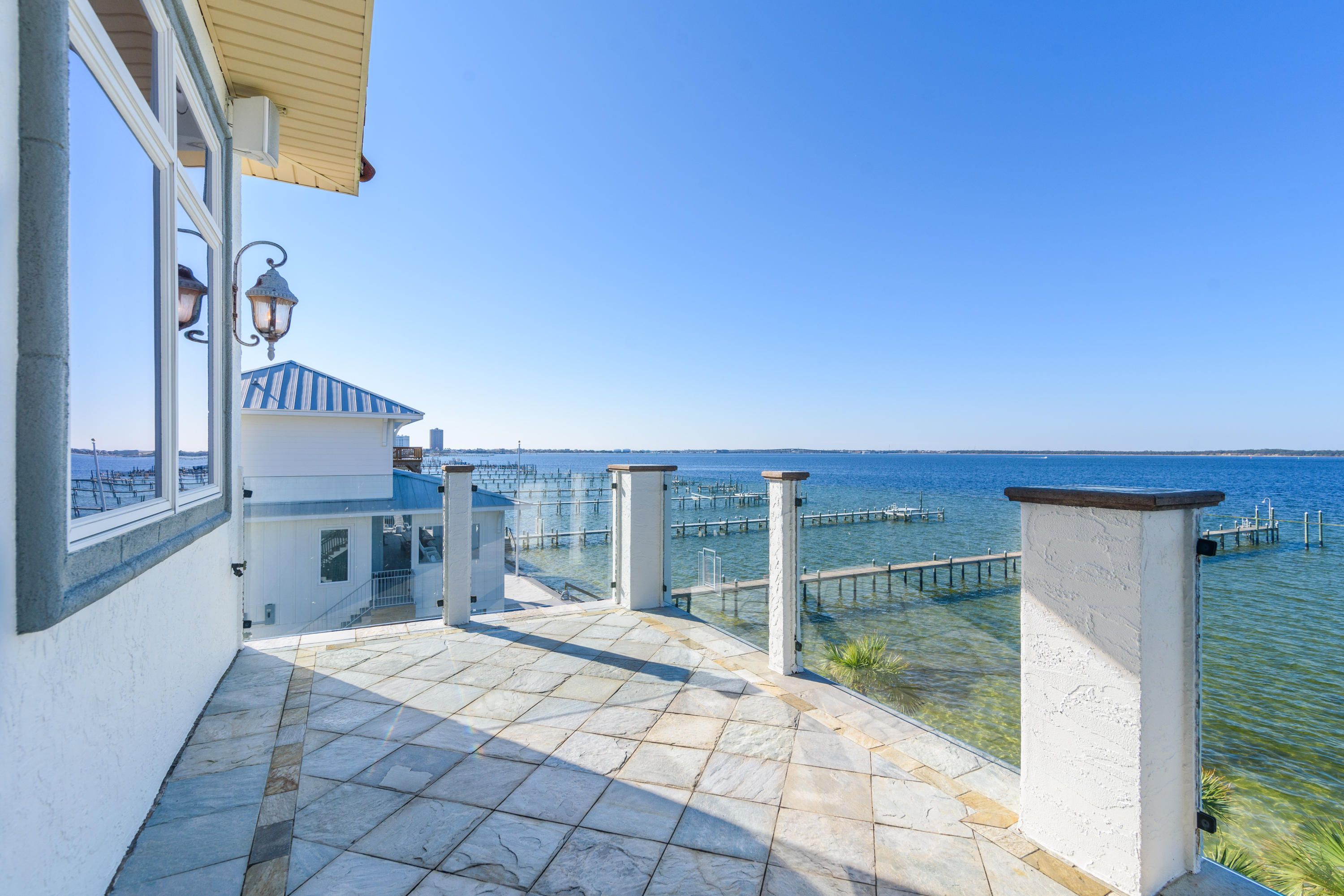 VILLA PRIMERA - Residential