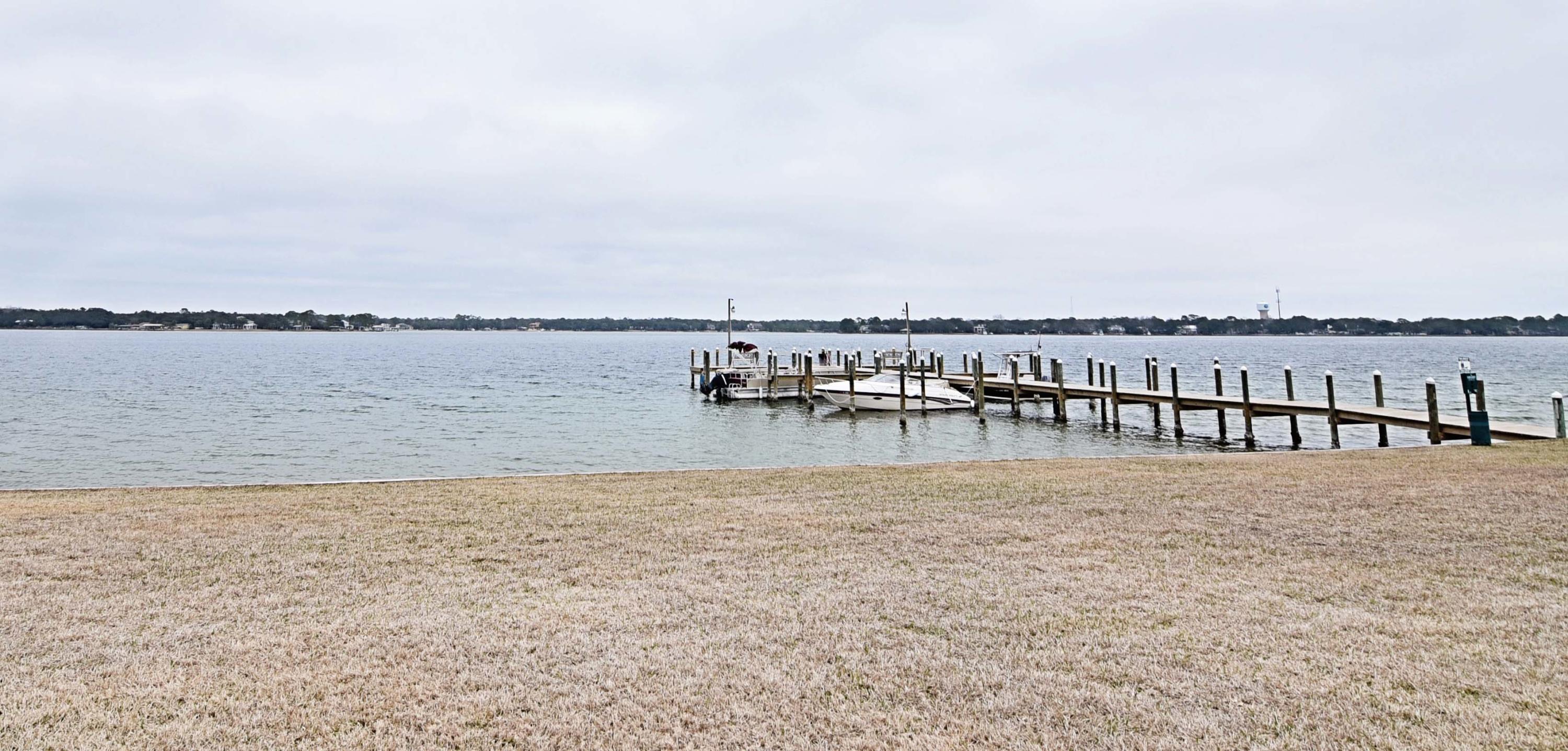 BAYVIEW WATERS CONDO - Residential