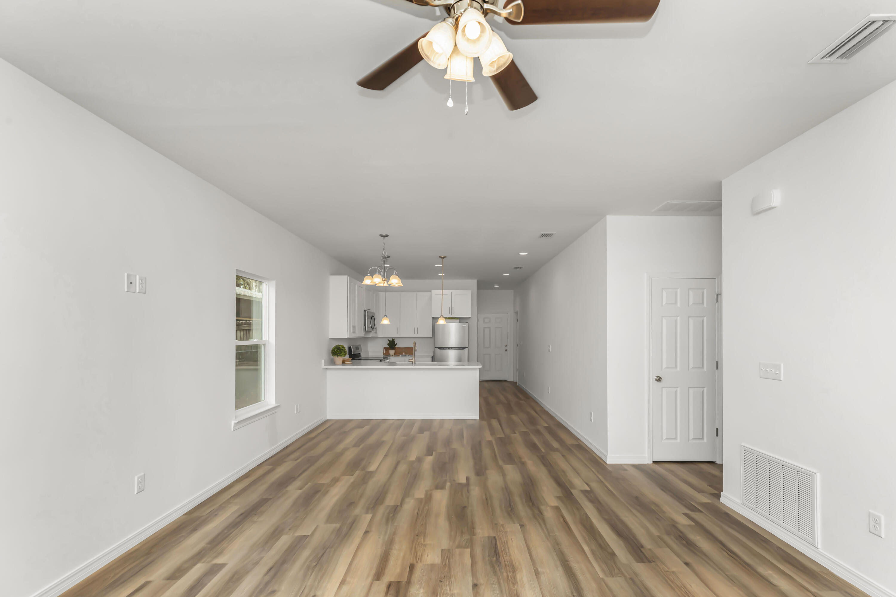 MORRIS ADD CRESTVIEW LOTS 43 & 44 BLK 7 - Residential