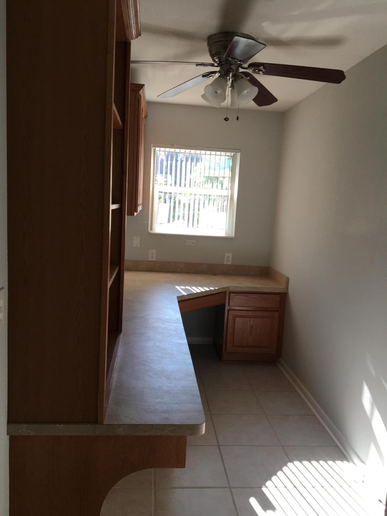 COLLEGE WOOD - Residential