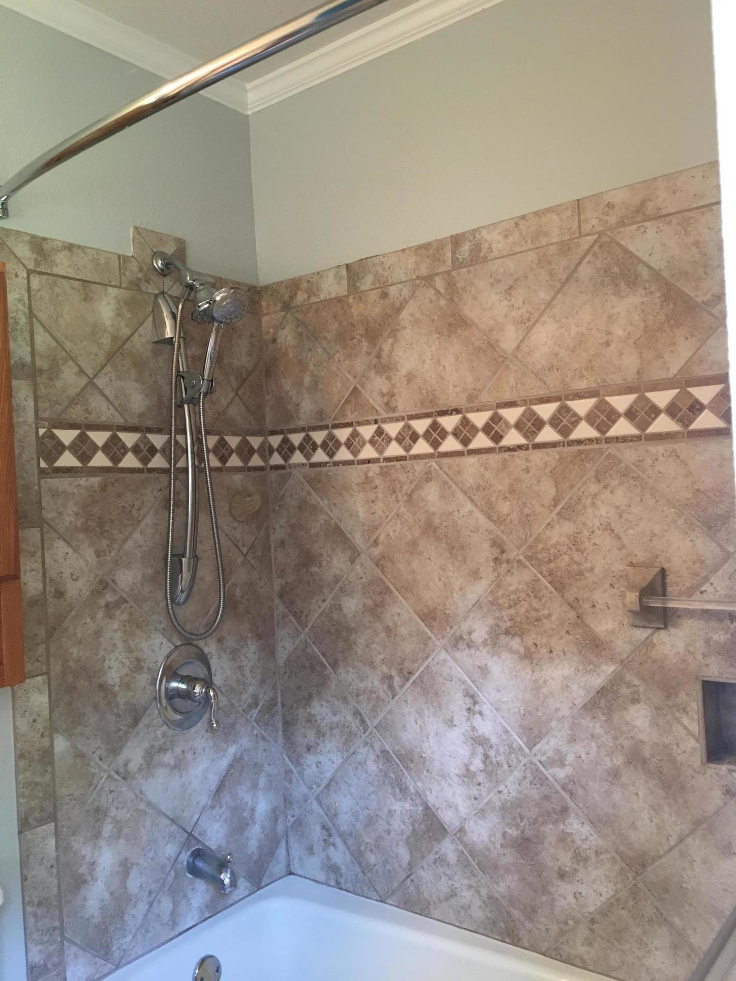 COLLEGE WOOD - Residential