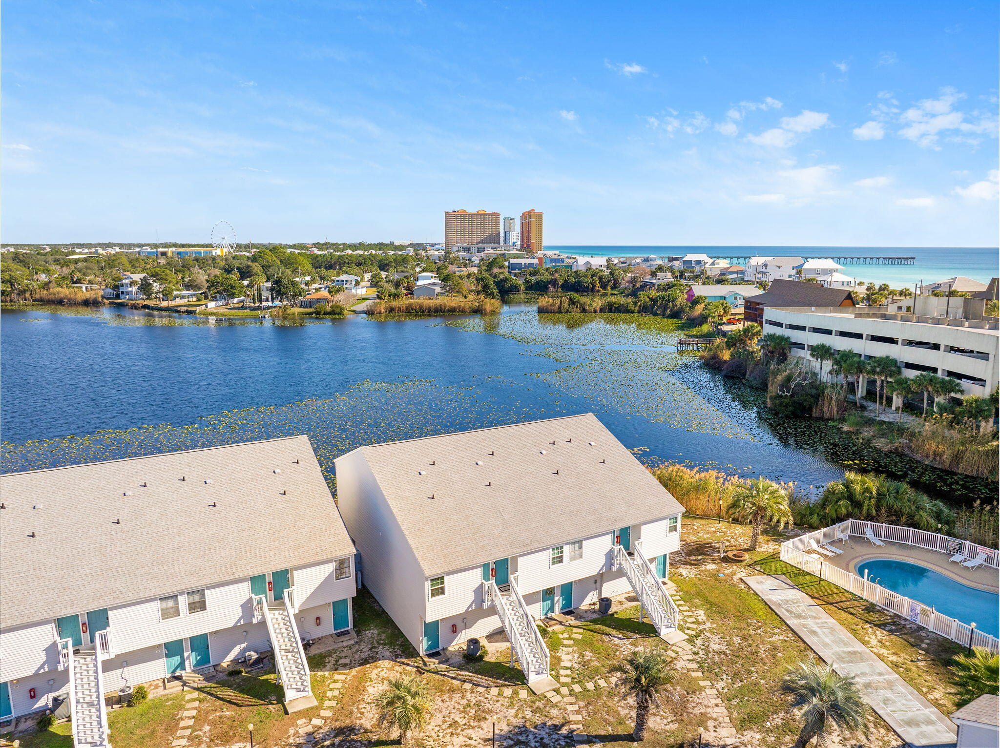 LULLWATER BEACH - Residential