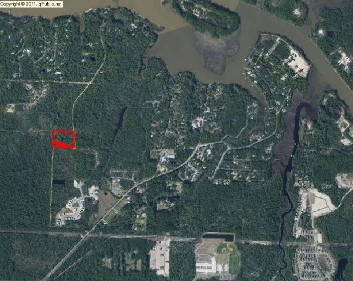 Great Location for Development in Point Washington. Several very nice Subdivisions located close by with the international airport minutes away. Sold as is.