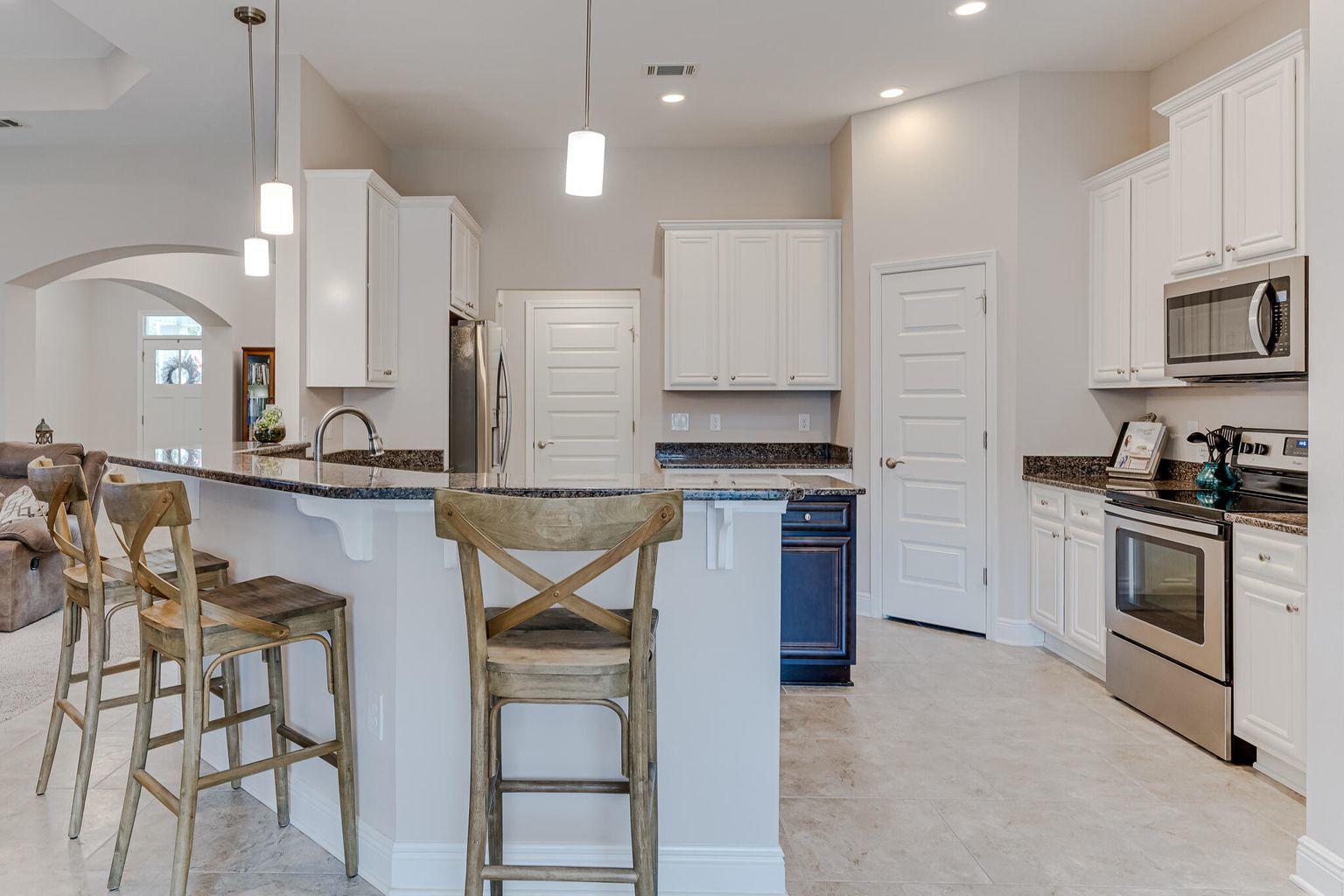 EVERGREEN SHORES 1ST ADDN - Residential