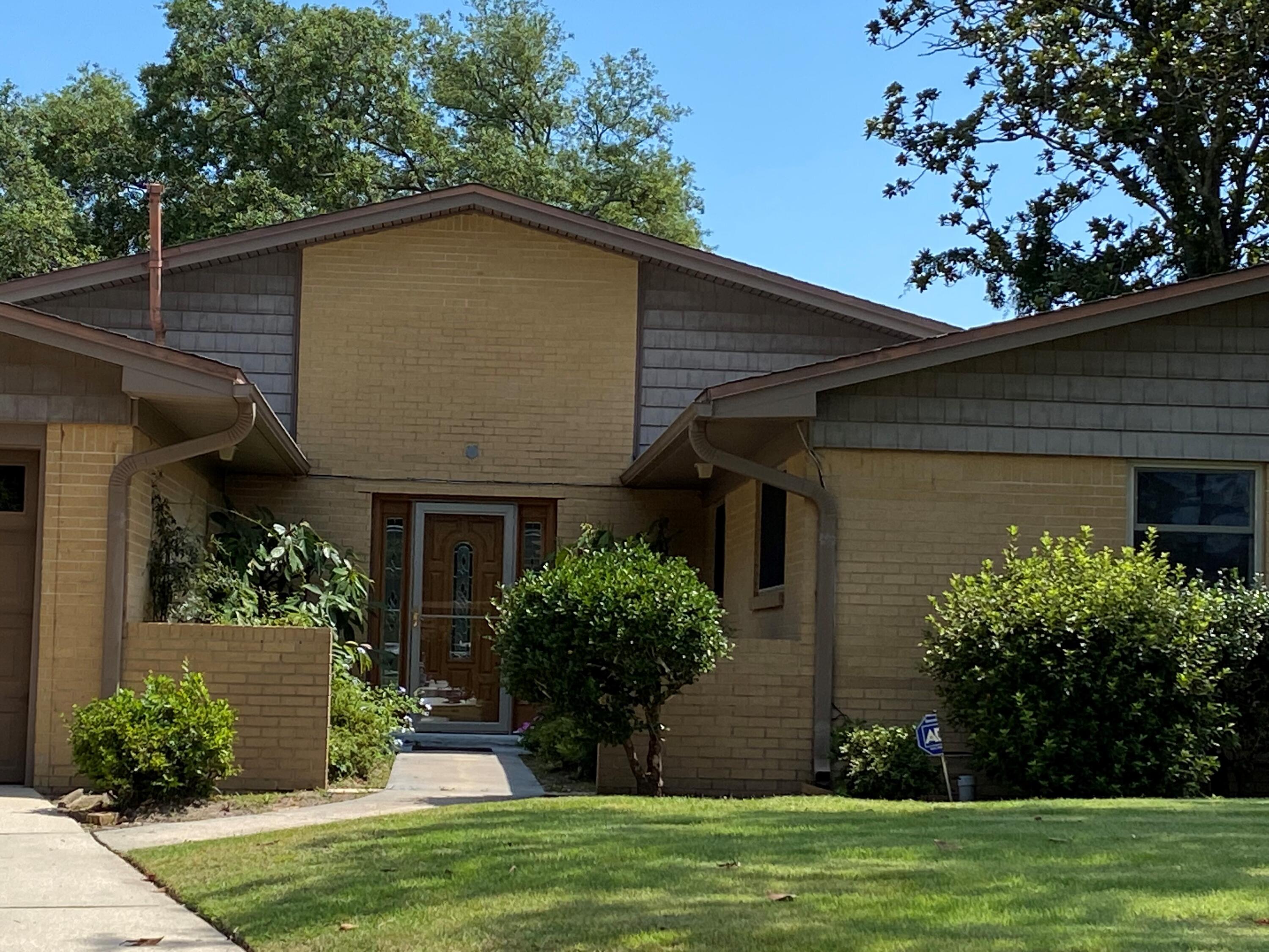 BAYOU WOODS 2ND ADDN - Residential