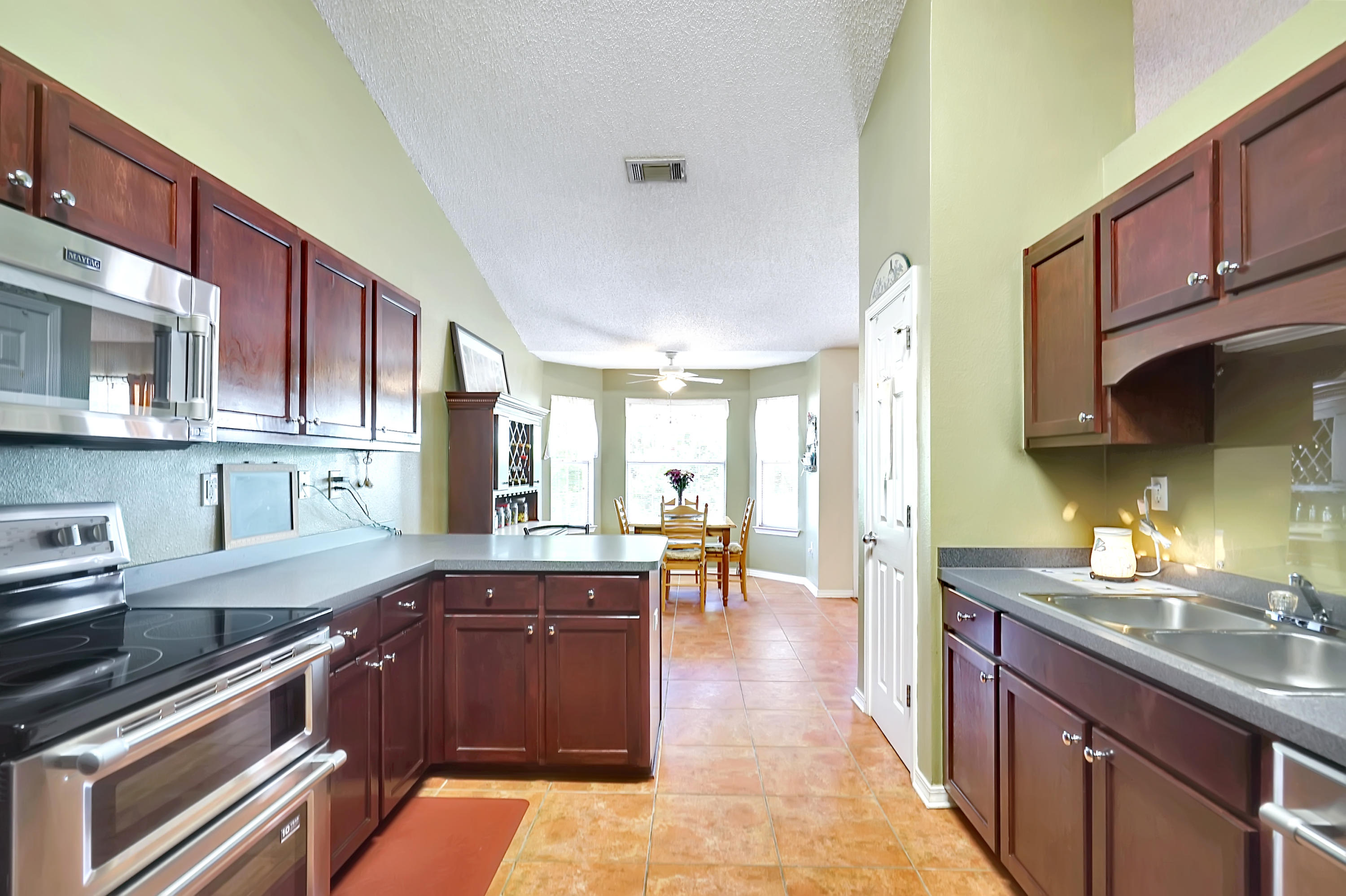 LEE FARMS PH I - Residential