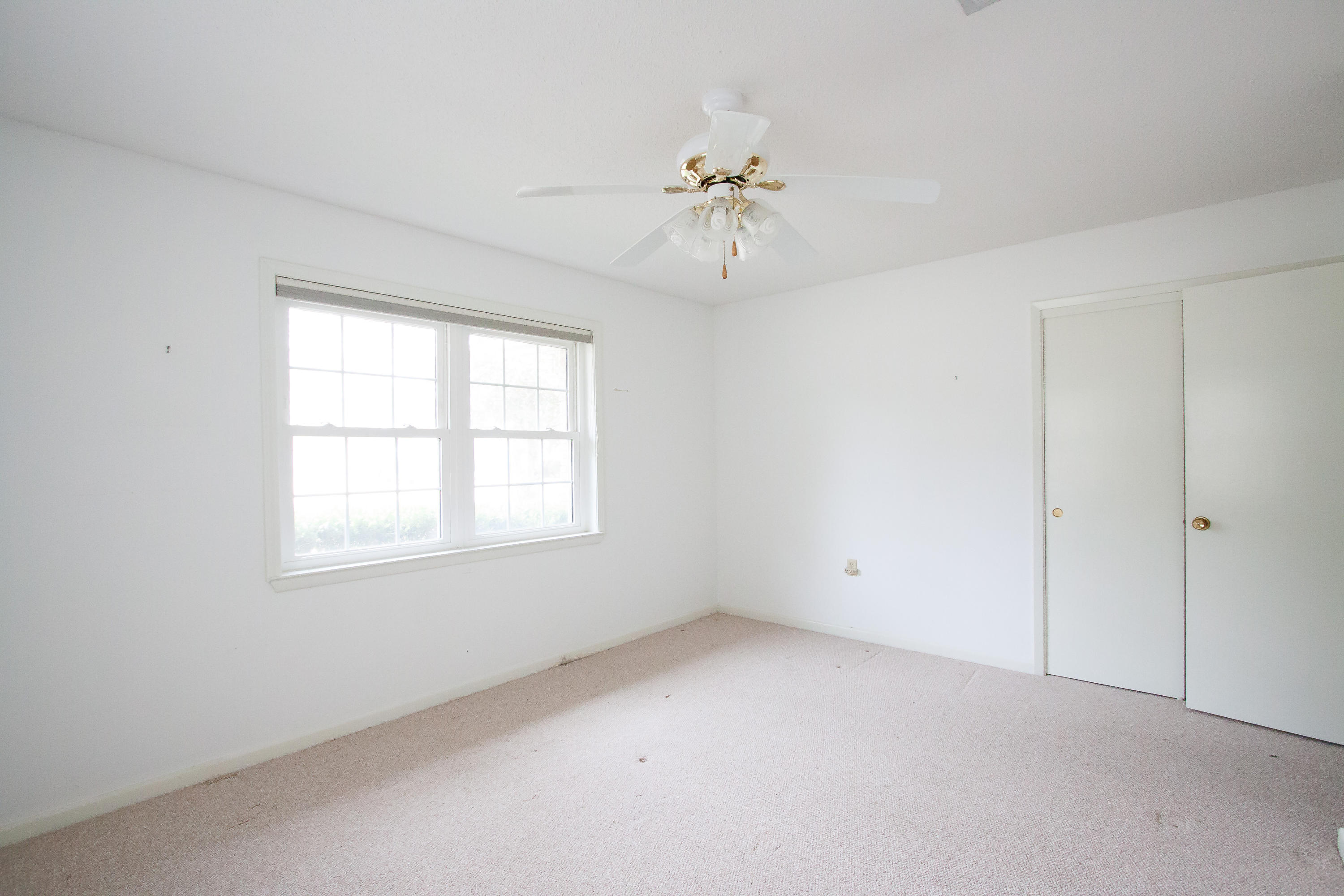 LAKE LORRAINE ESTATES 1 - Residential