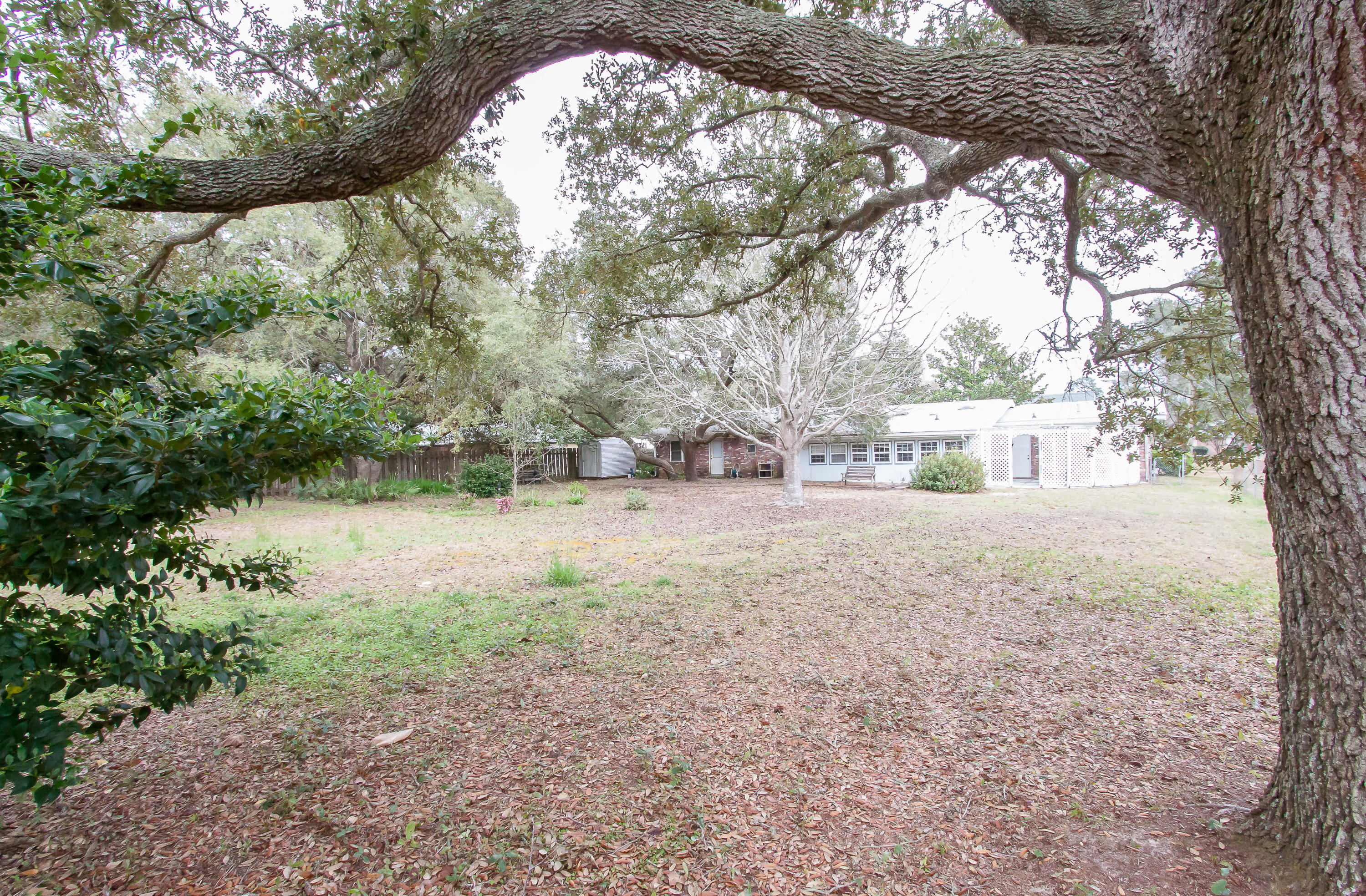 LAKE LORRAINE ESTATES 1 - Residential