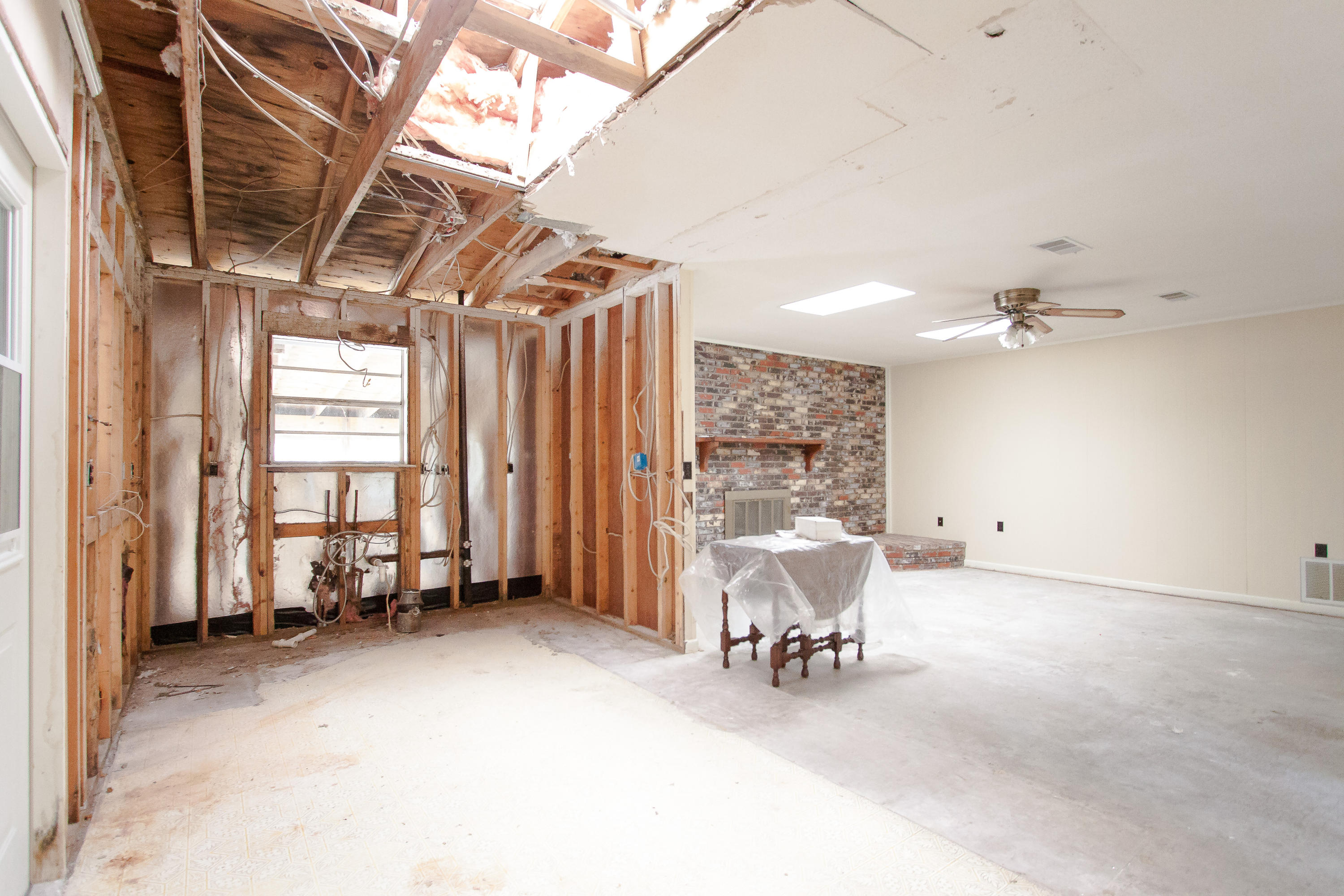 LAKE LORRAINE ESTATES 1 - Residential