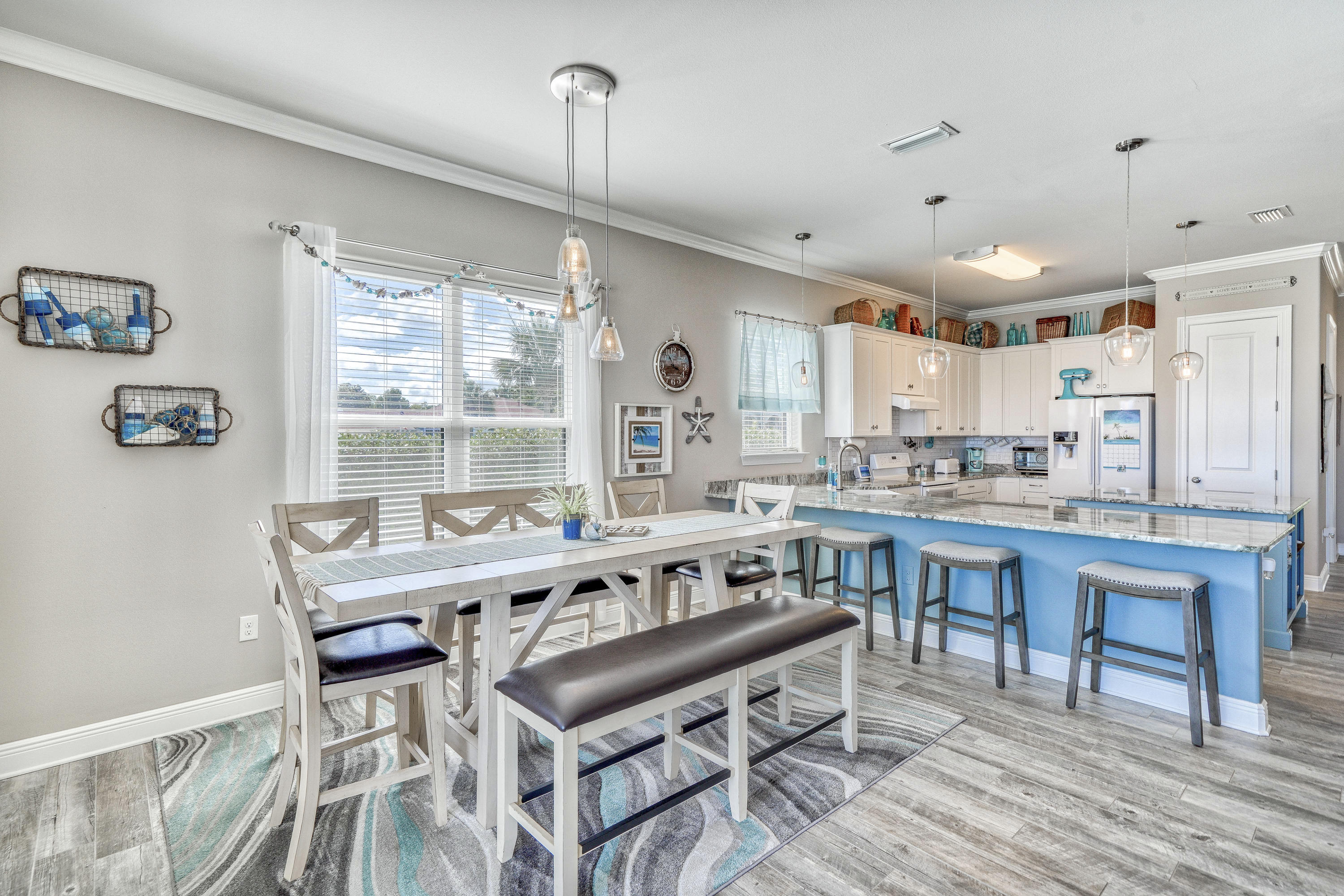 RIVIERA BEACH - Residential