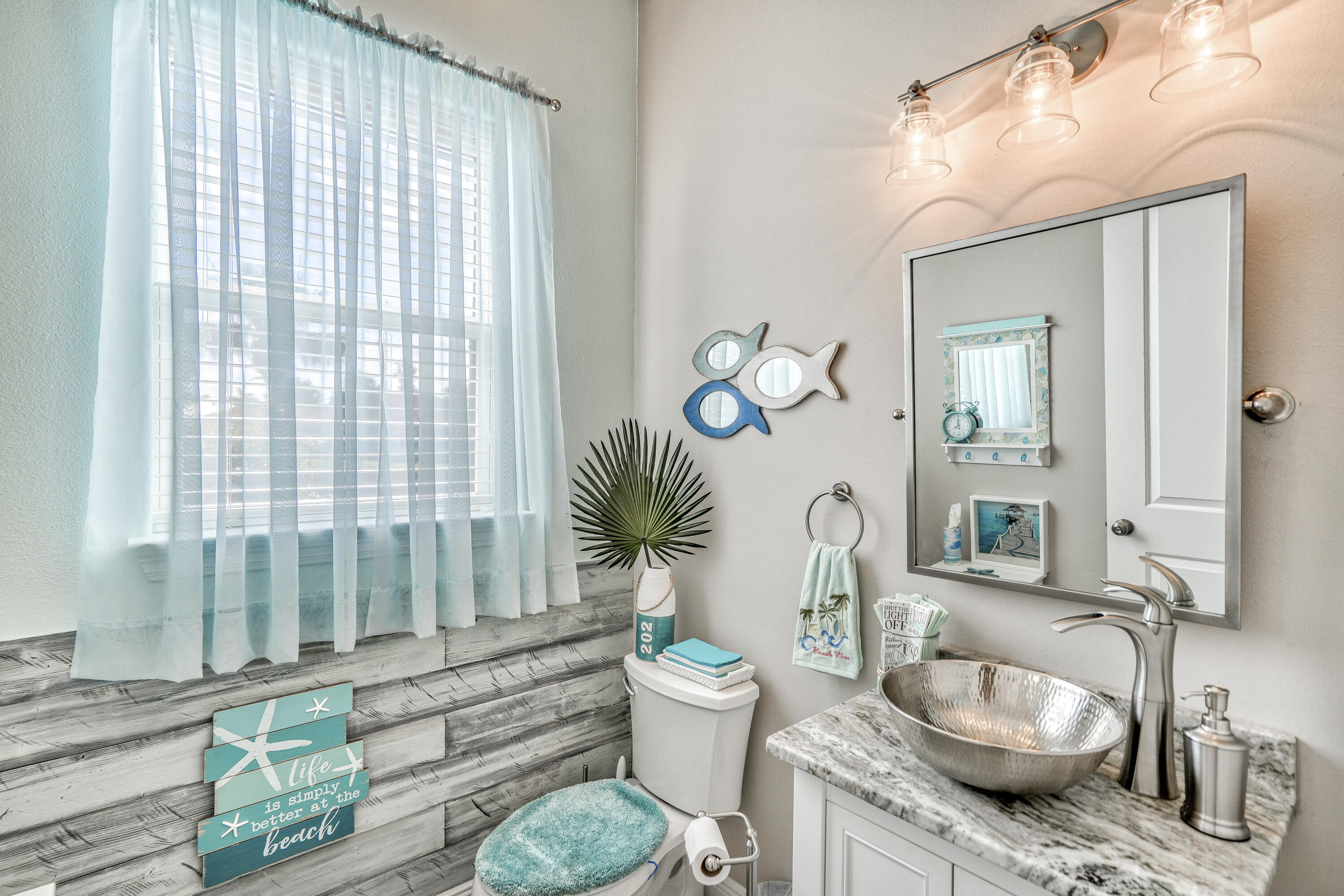 RIVIERA BEACH - Residential