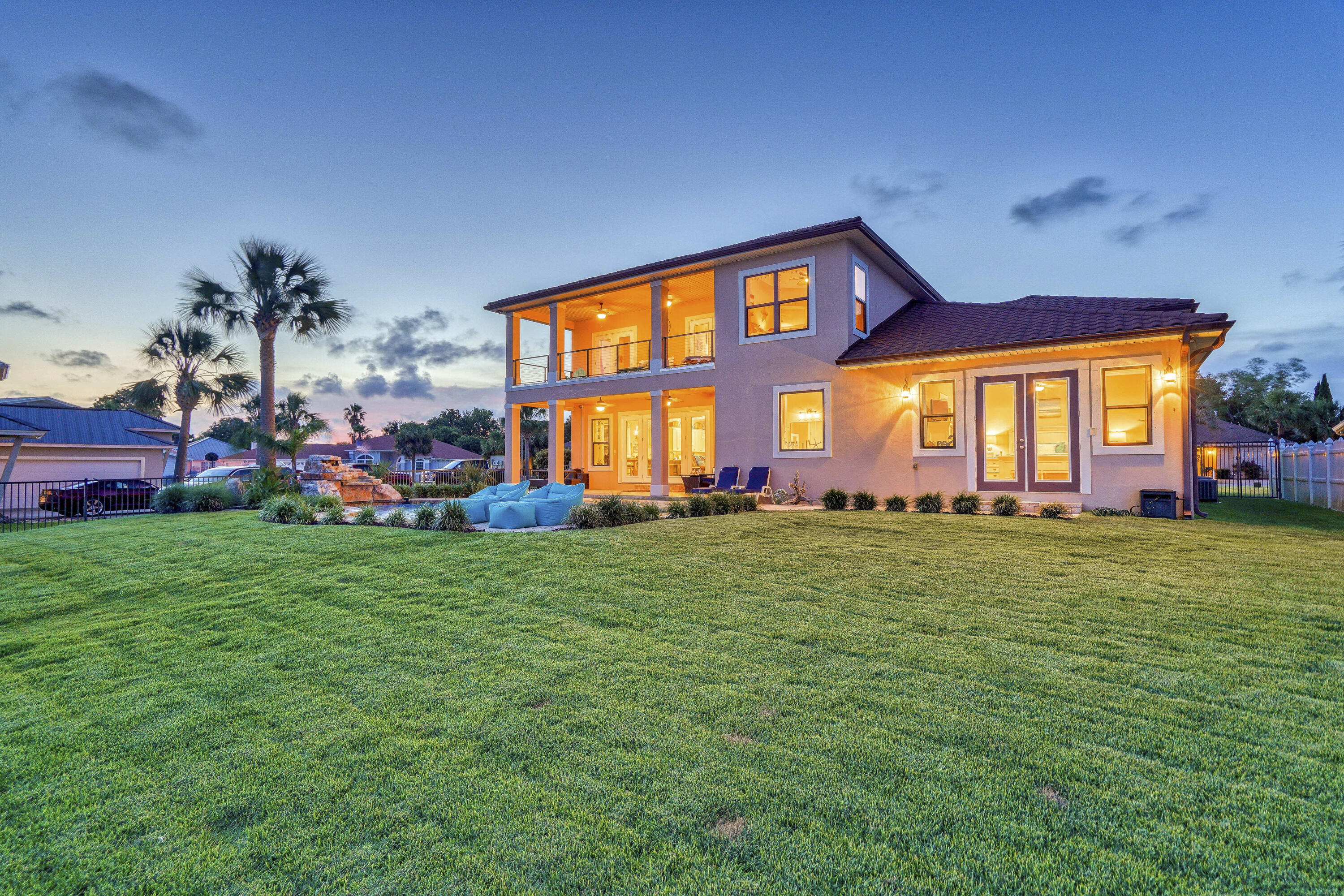 RIVIERA BEACH - Residential