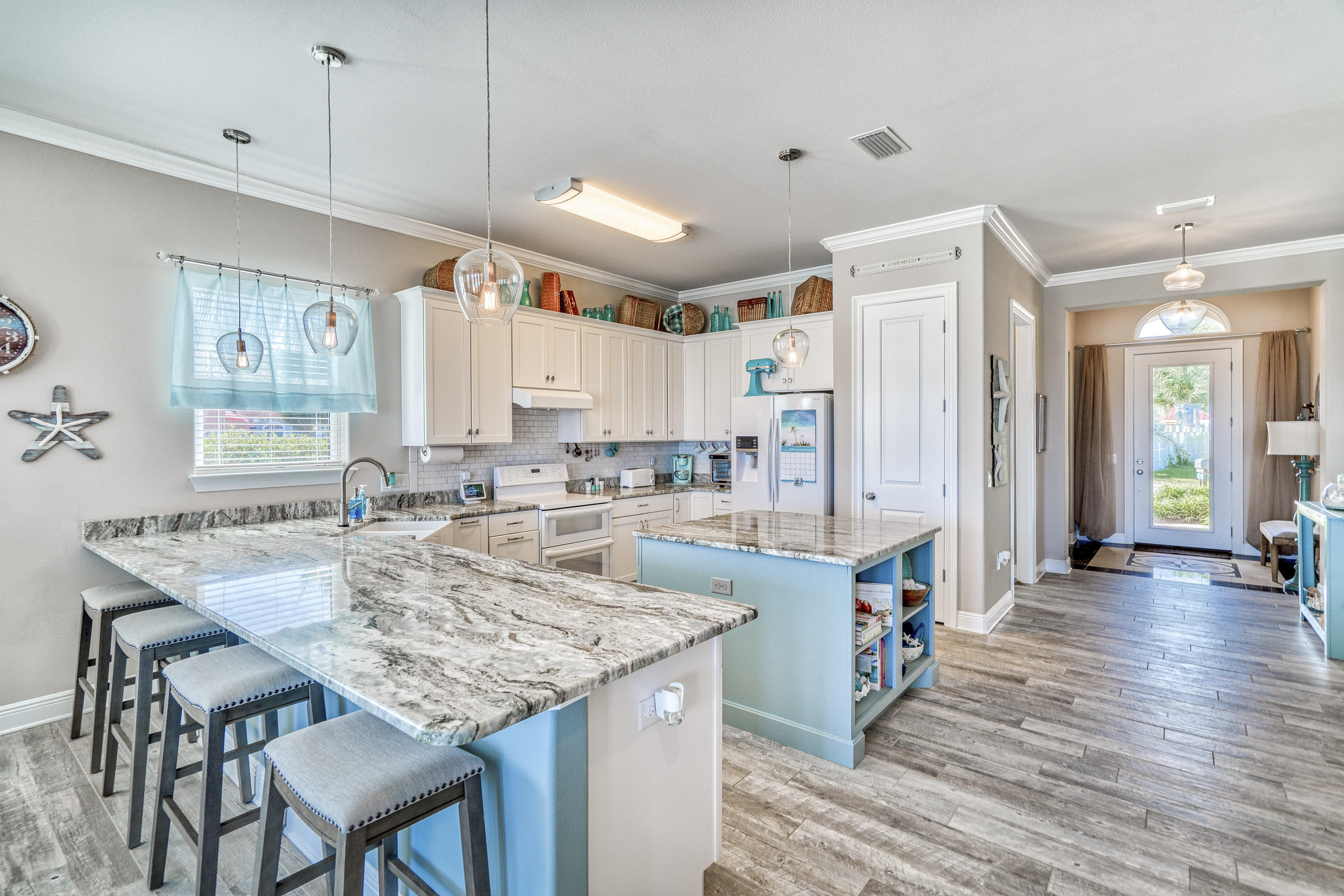 RIVIERA BEACH - Residential