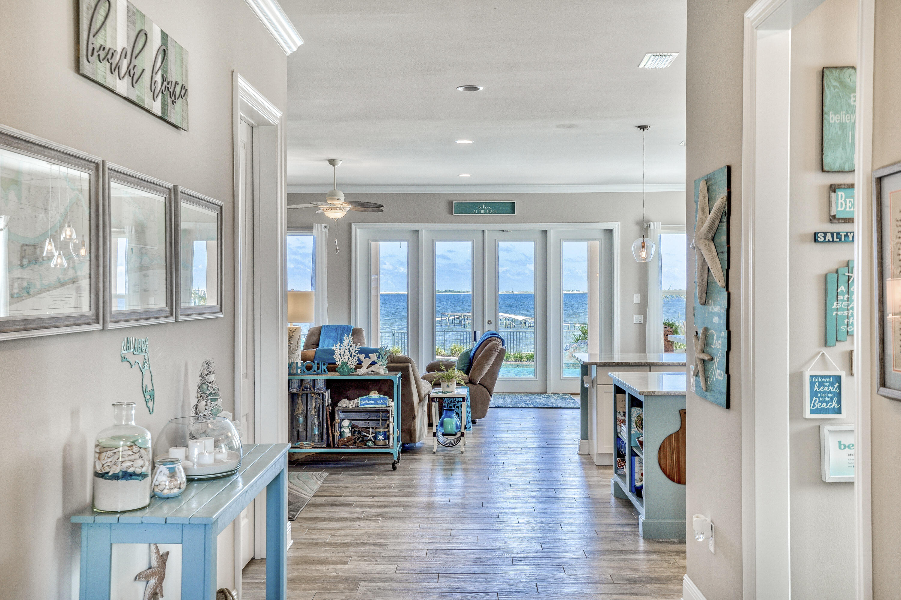 RIVIERA BEACH - Residential