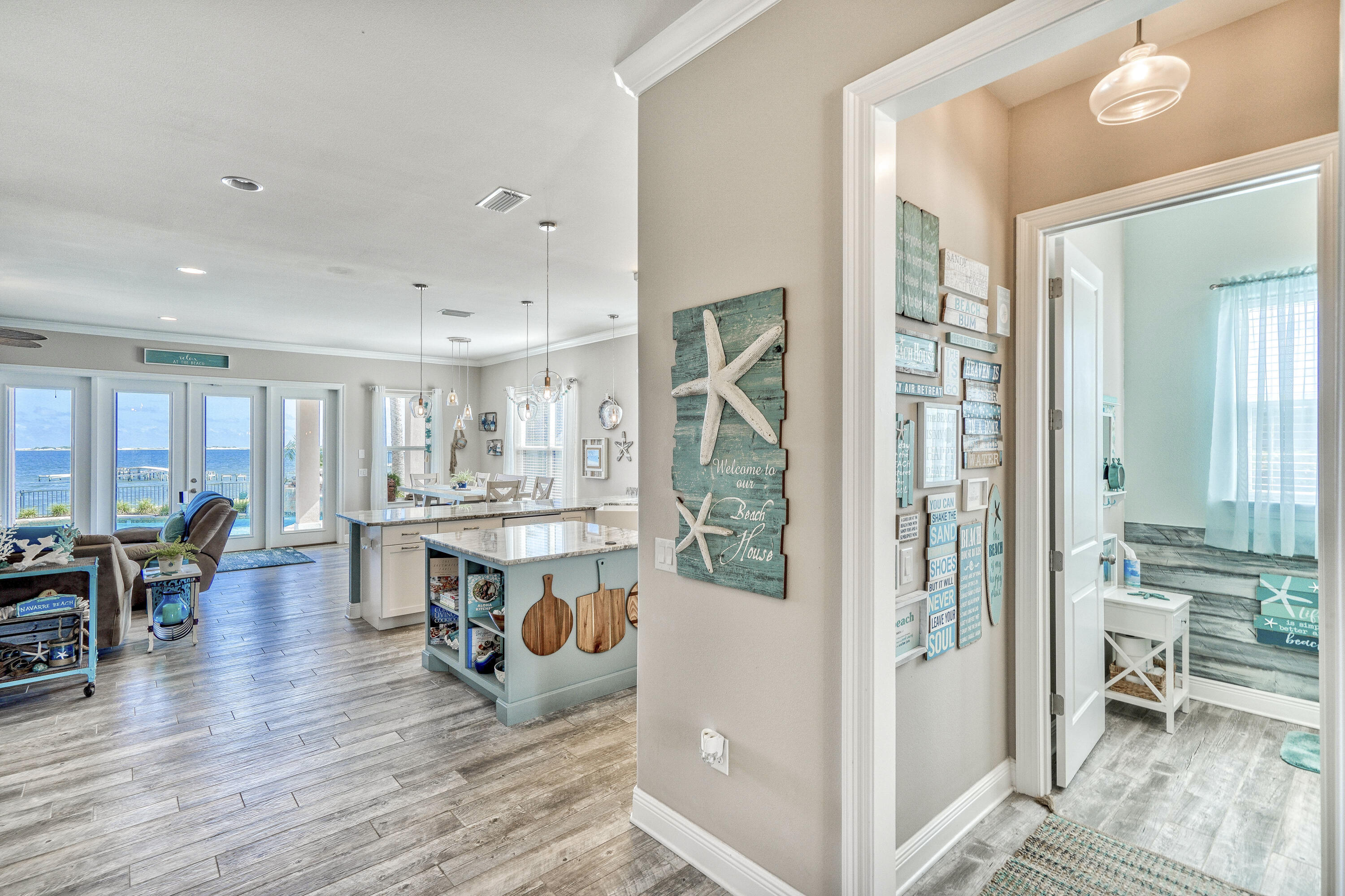 RIVIERA BEACH - Residential