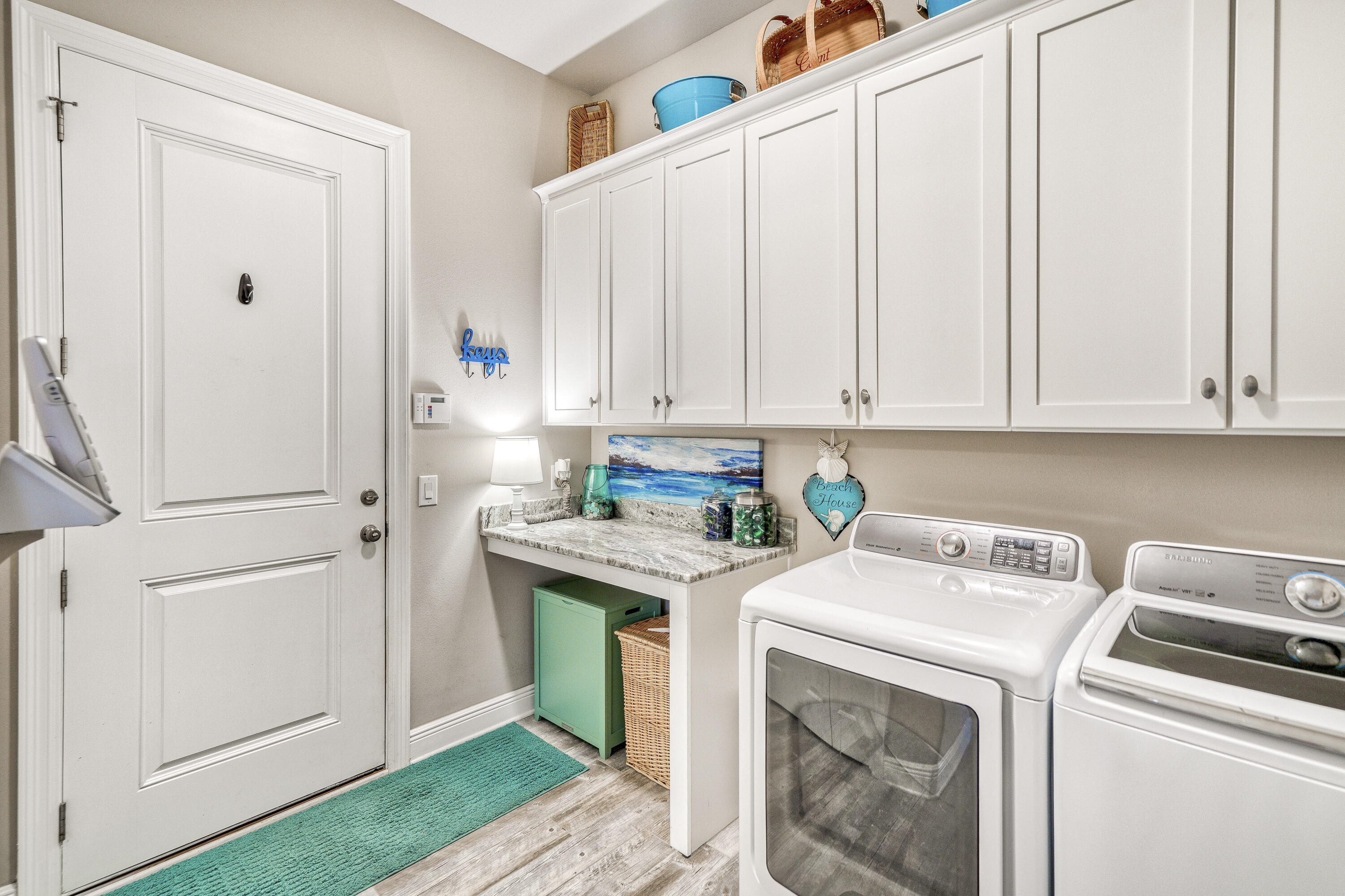 RIVIERA BEACH - Residential