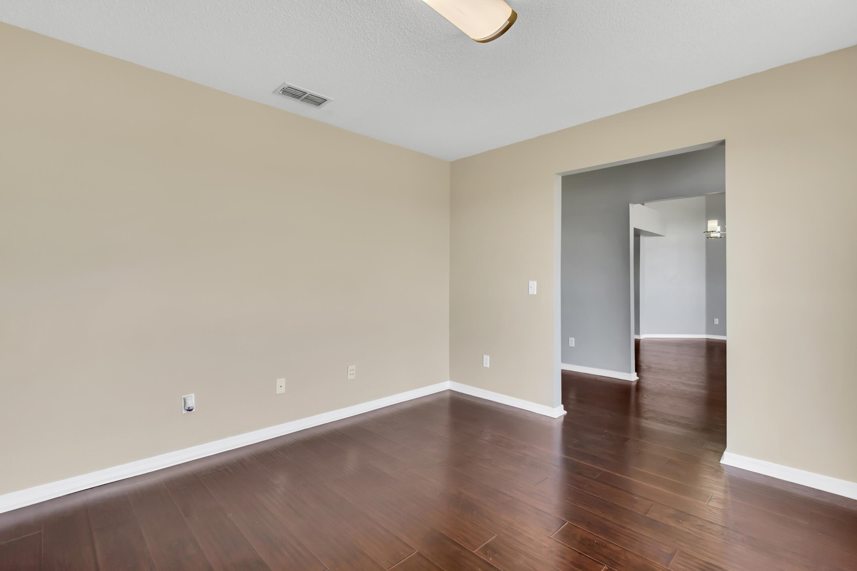 COUNTRYVIEW ESTATES 10TH ADDN - Residential