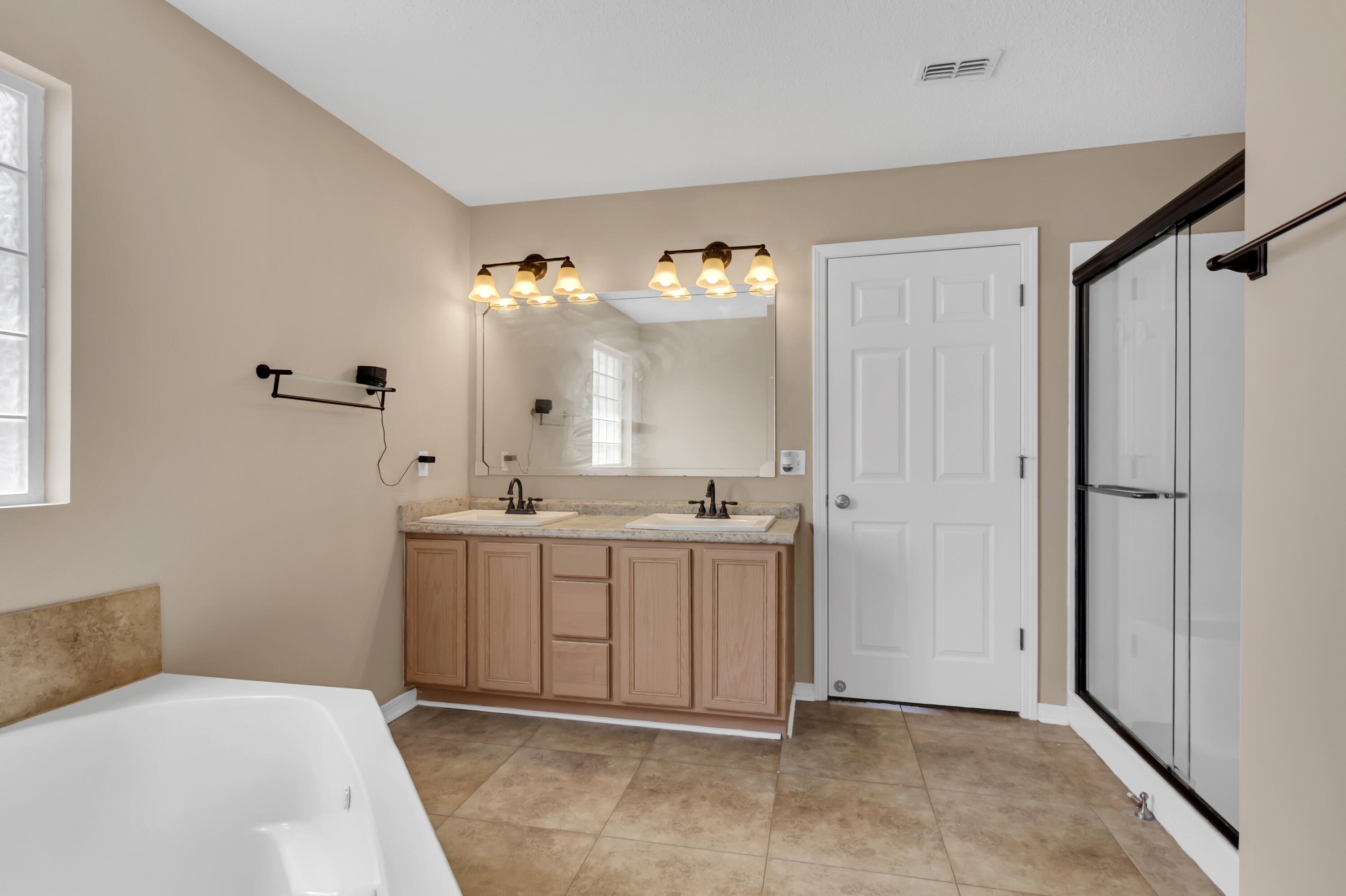 COUNTRYVIEW ESTATES 10TH ADDN - Residential