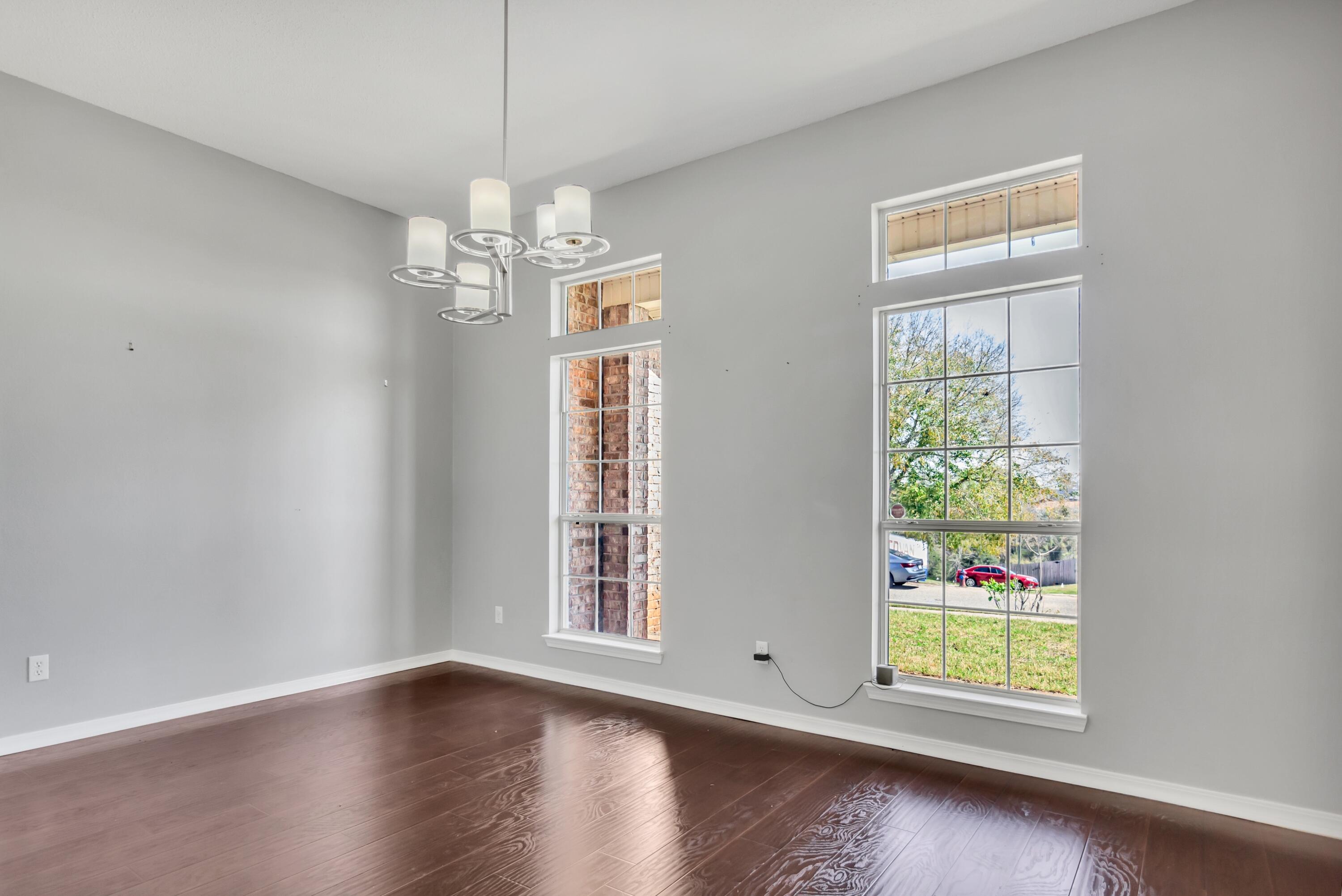 COUNTRYVIEW ESTATES 10TH ADDN - Residential