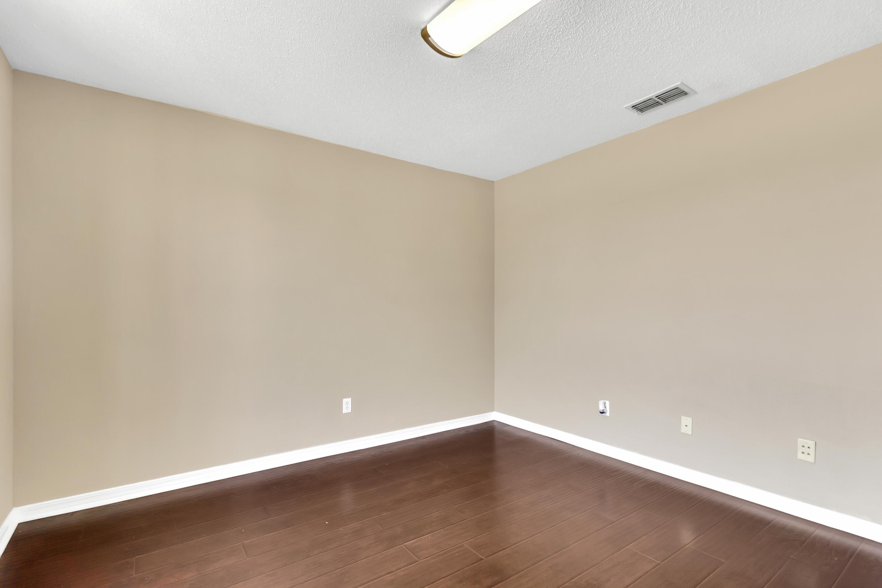 COUNTRYVIEW ESTATES 10TH ADDN - Residential
