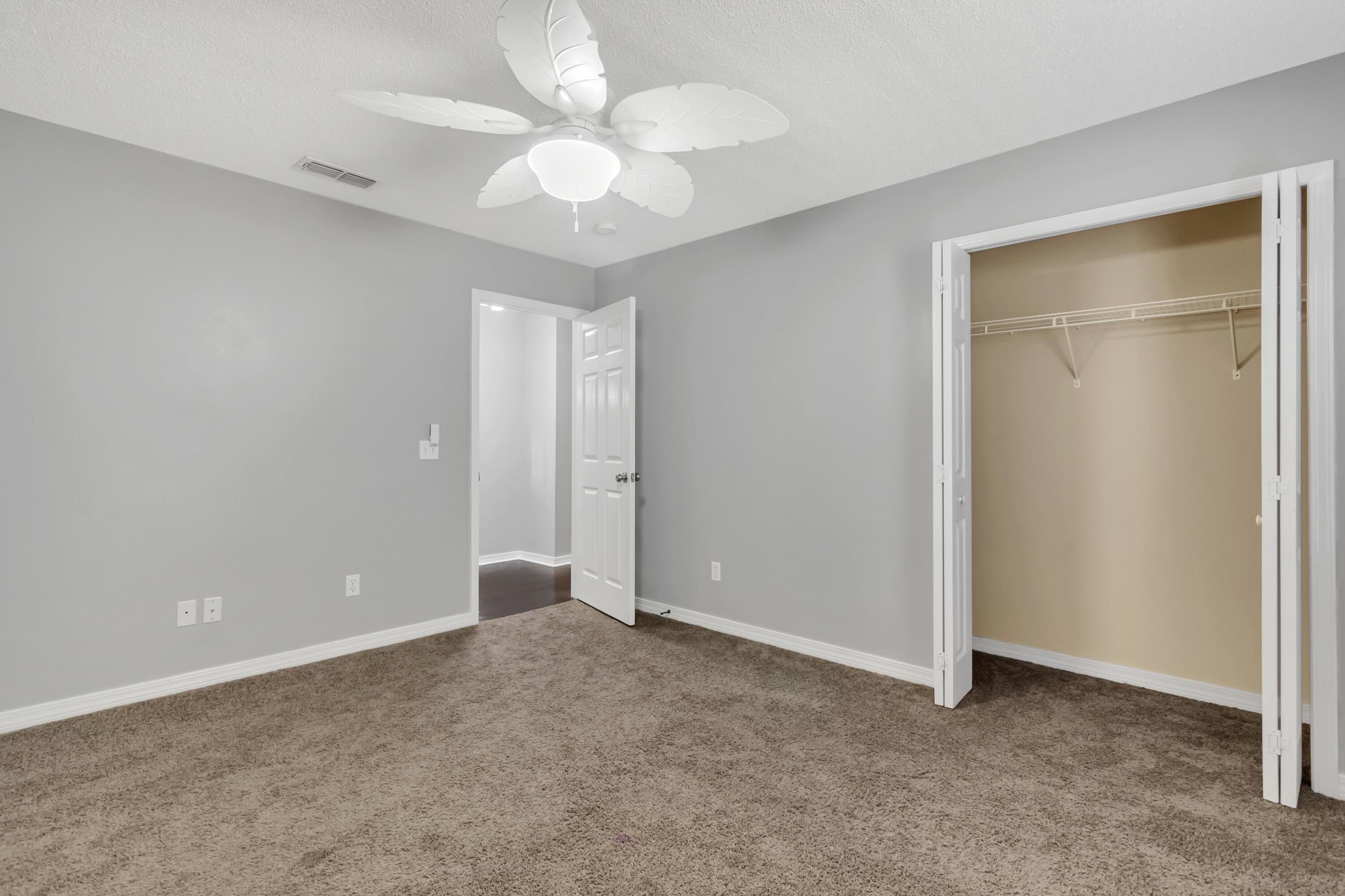 COUNTRYVIEW ESTATES 10TH ADDN - Residential