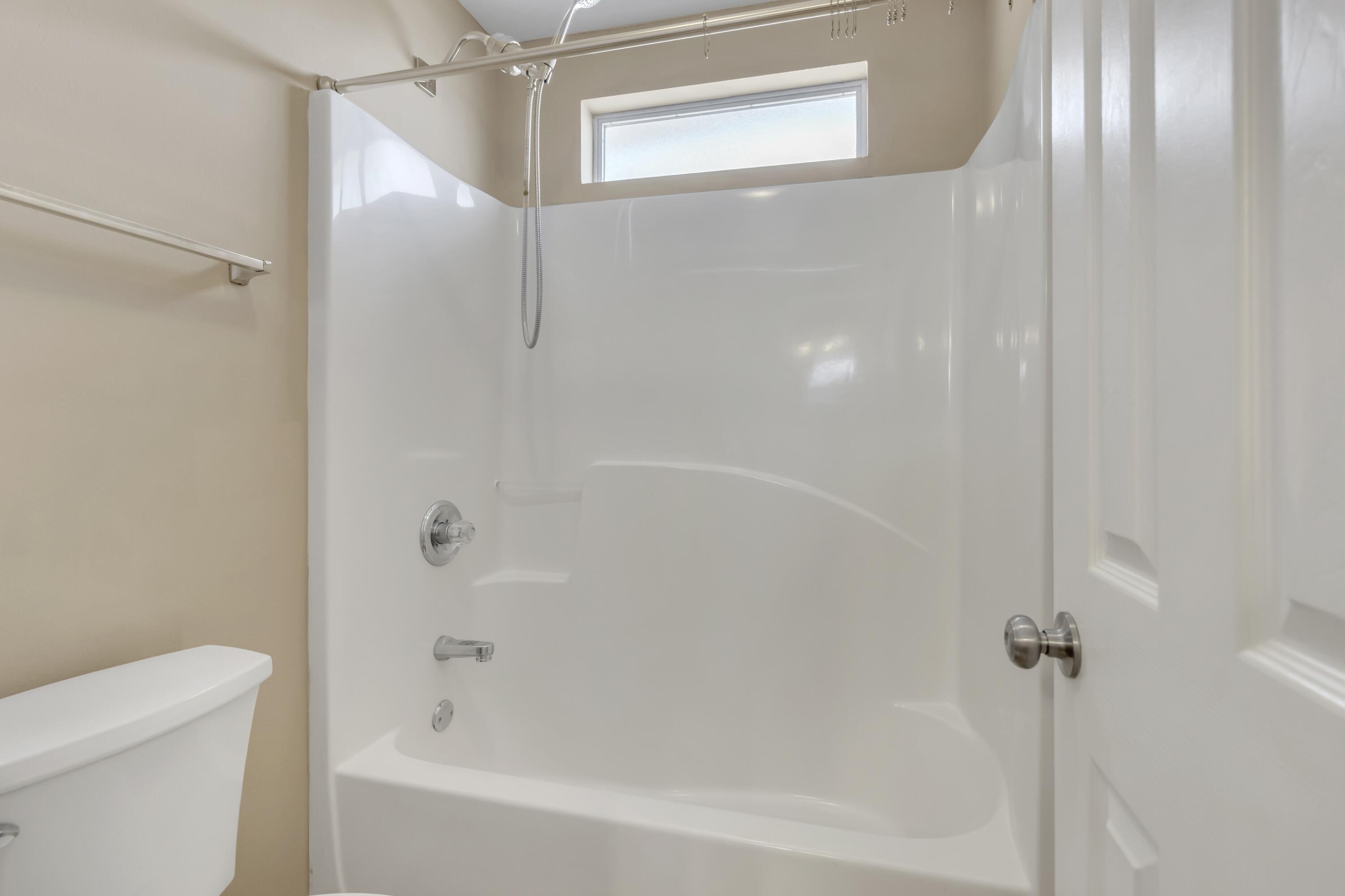 COUNTRYVIEW ESTATES 10TH ADDN - Residential