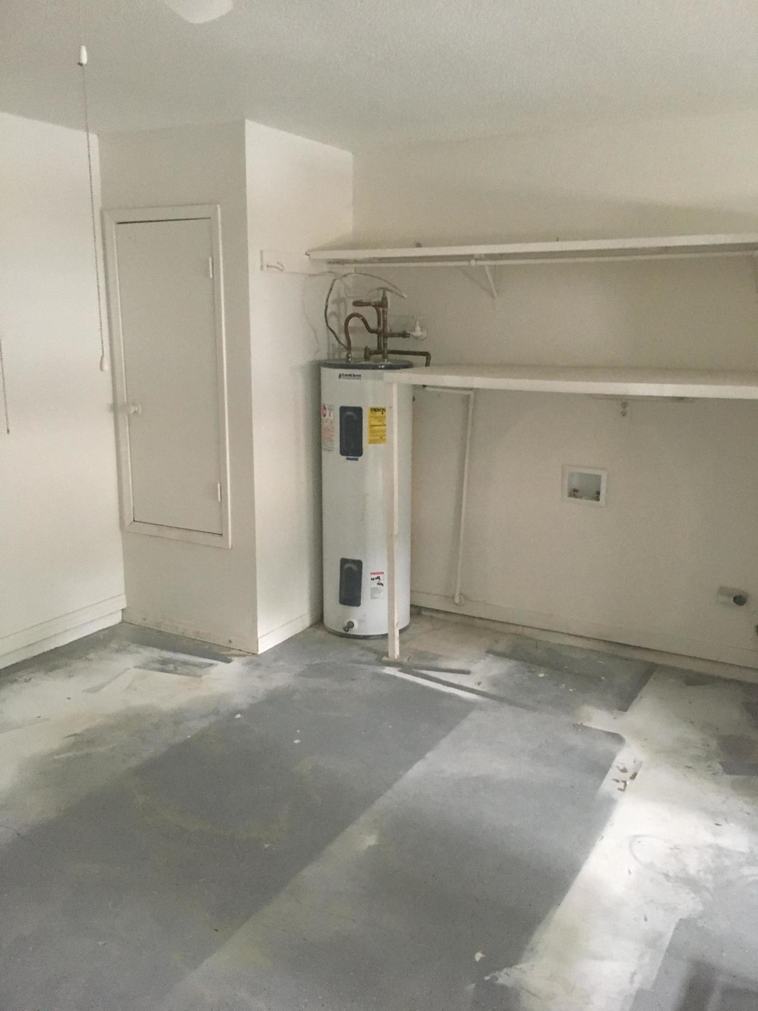 DONLABROOK GARDYNS - Residential