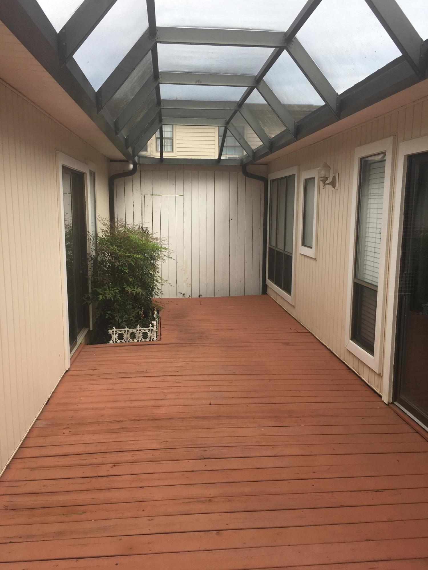 DONLABROOK GARDYNS - Residential