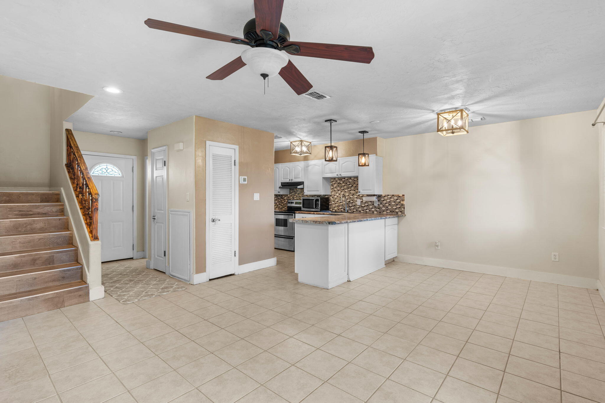 PINE RIDGE TRACE RE/SUB - Residential