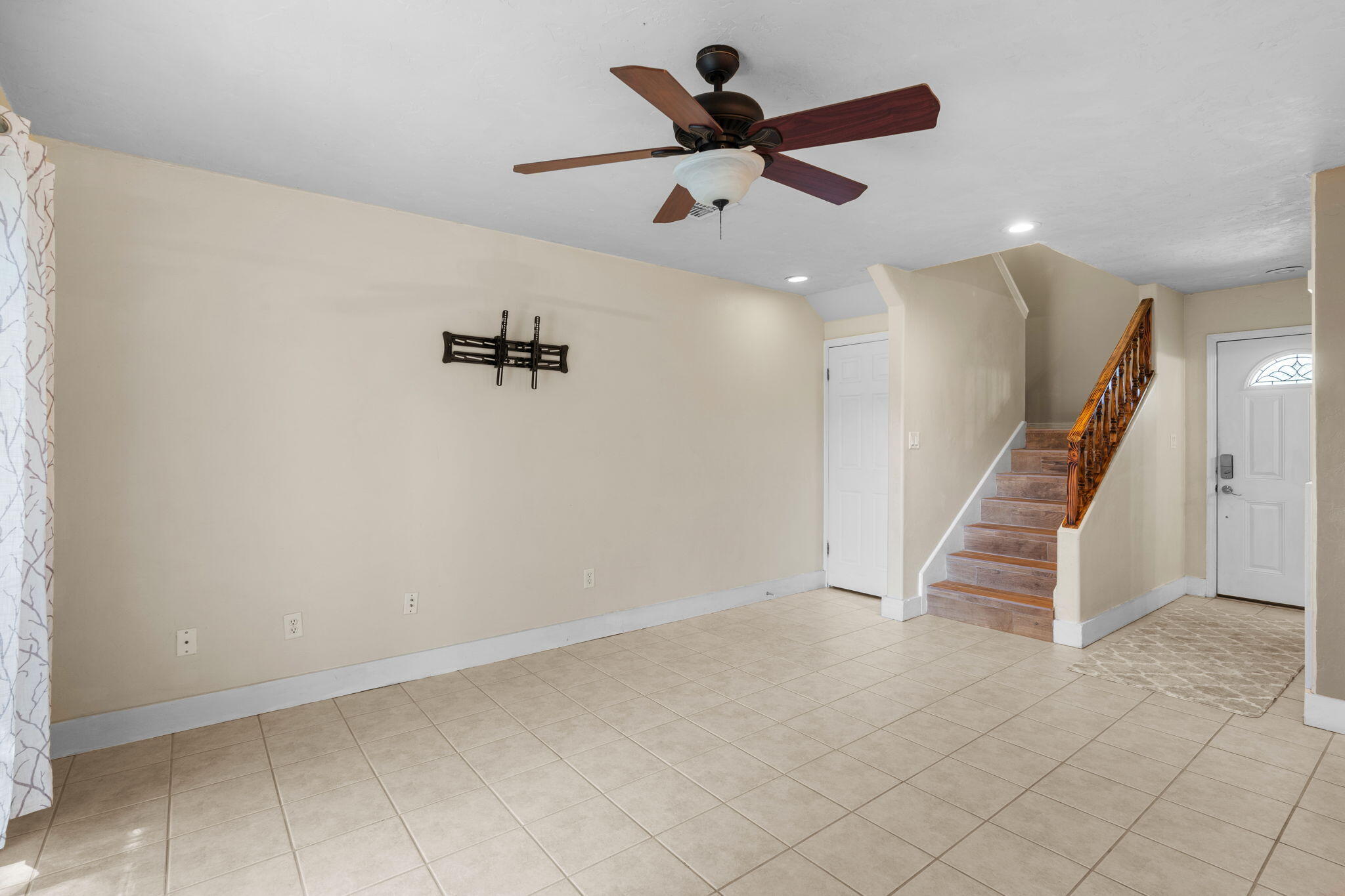 PINE RIDGE TRACE RE/SUB - Residential