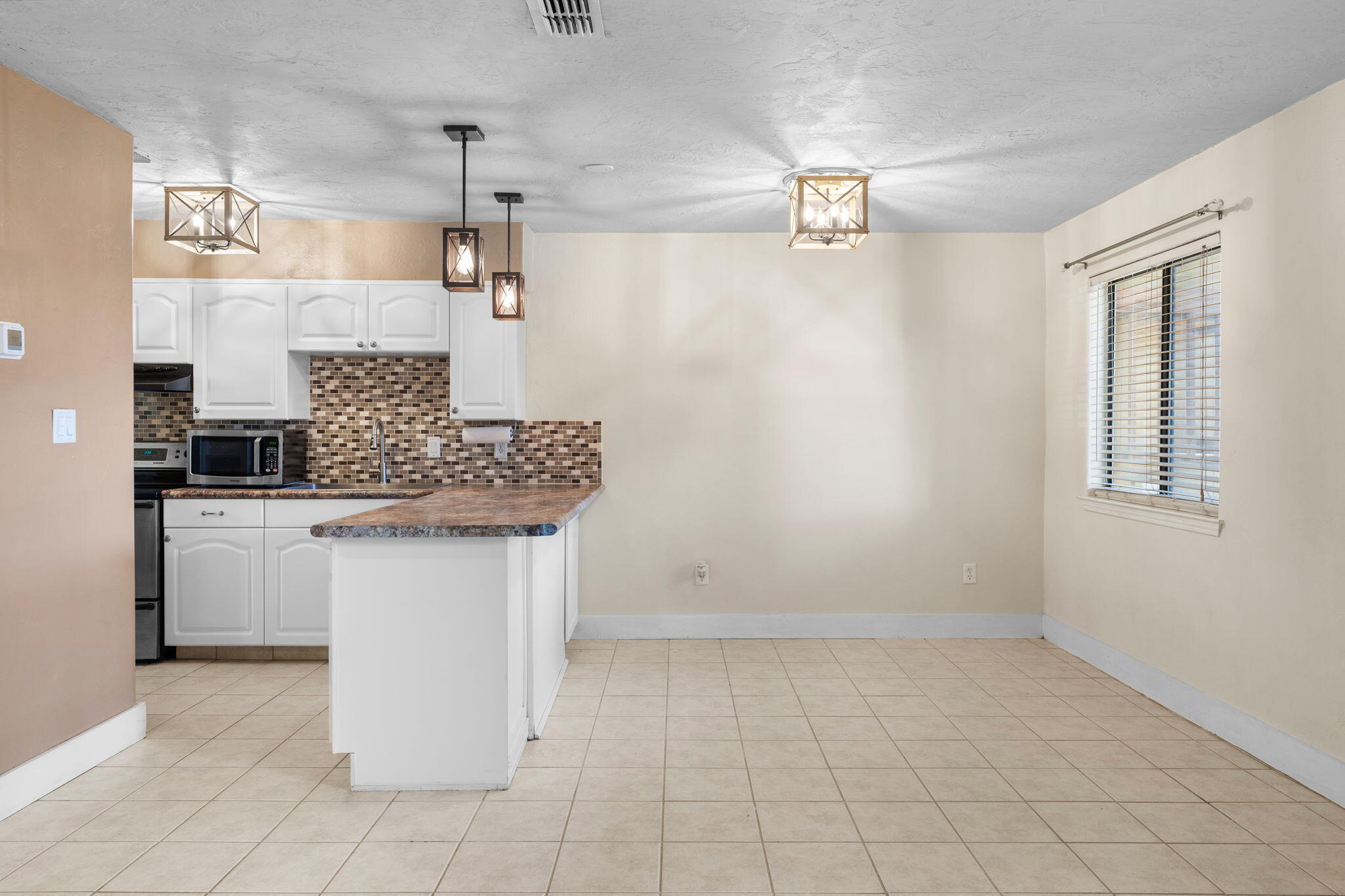 PINE RIDGE TRACE RE/SUB - Residential