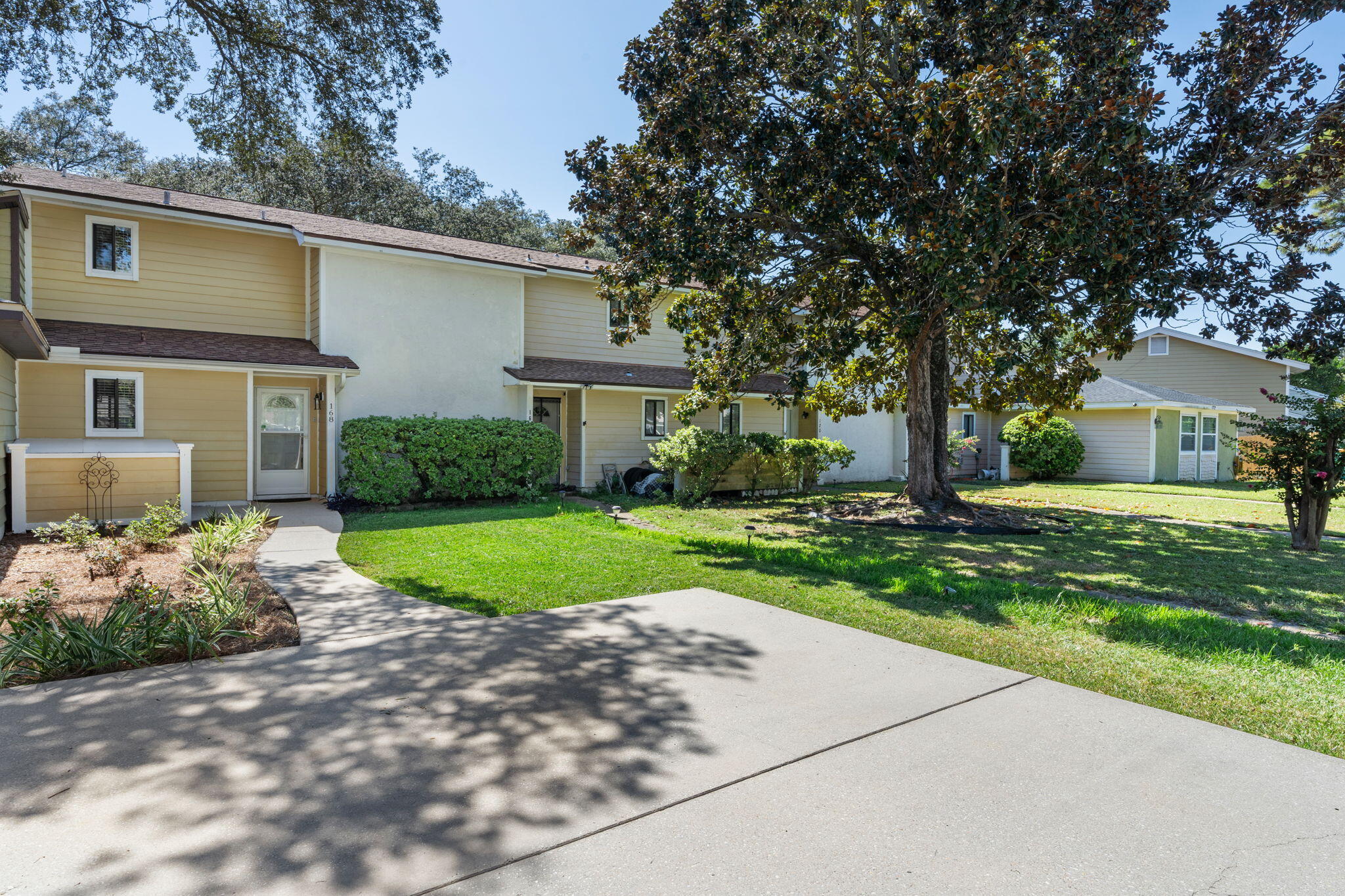 PINE RIDGE TRACE RE/SUB - Residential